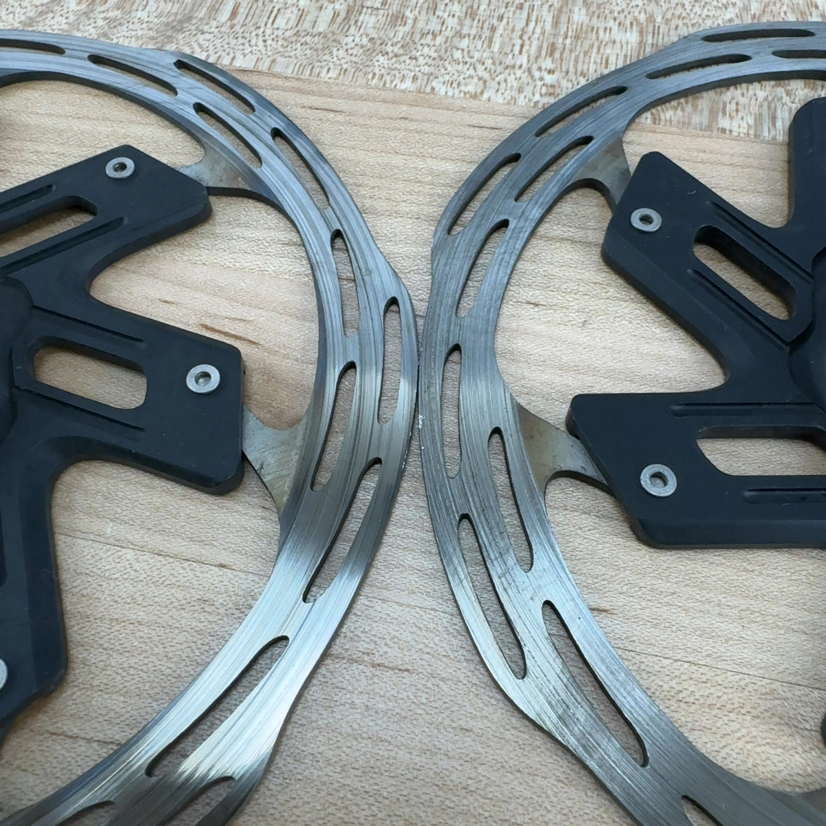 Low Mile! SRAM Red AXS E1 12-Speed Hydraulic Flat Mount Disc Brake Groupset