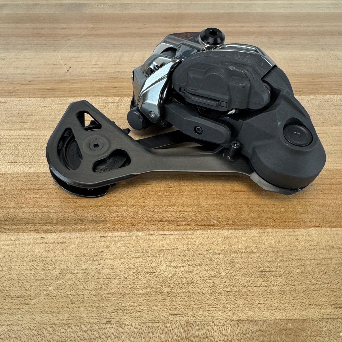 New Take Off! Shimano XTR RD-M9250 Di2 12-Speed SGS Rear Derailleur MSRP $665