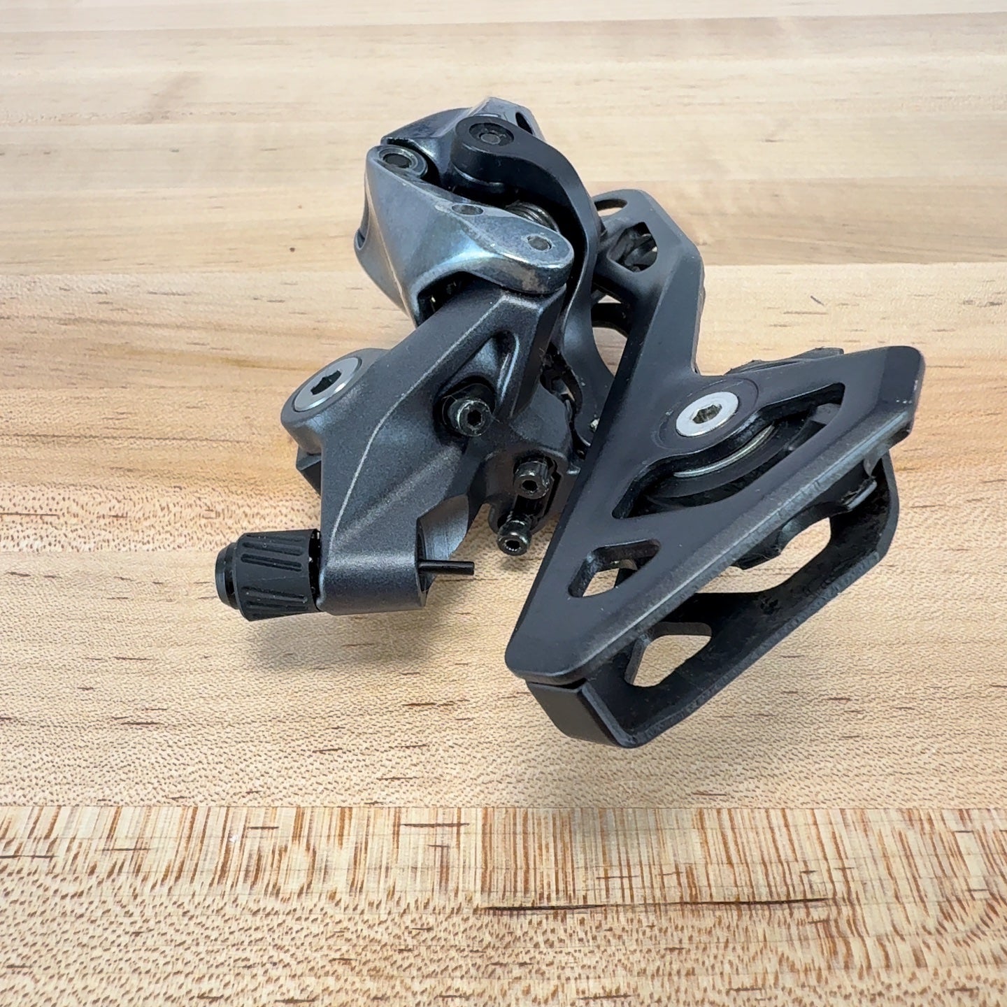 Low Mile! Shimano Ultegra RD-R8000 11-Speed Rear Derailleur