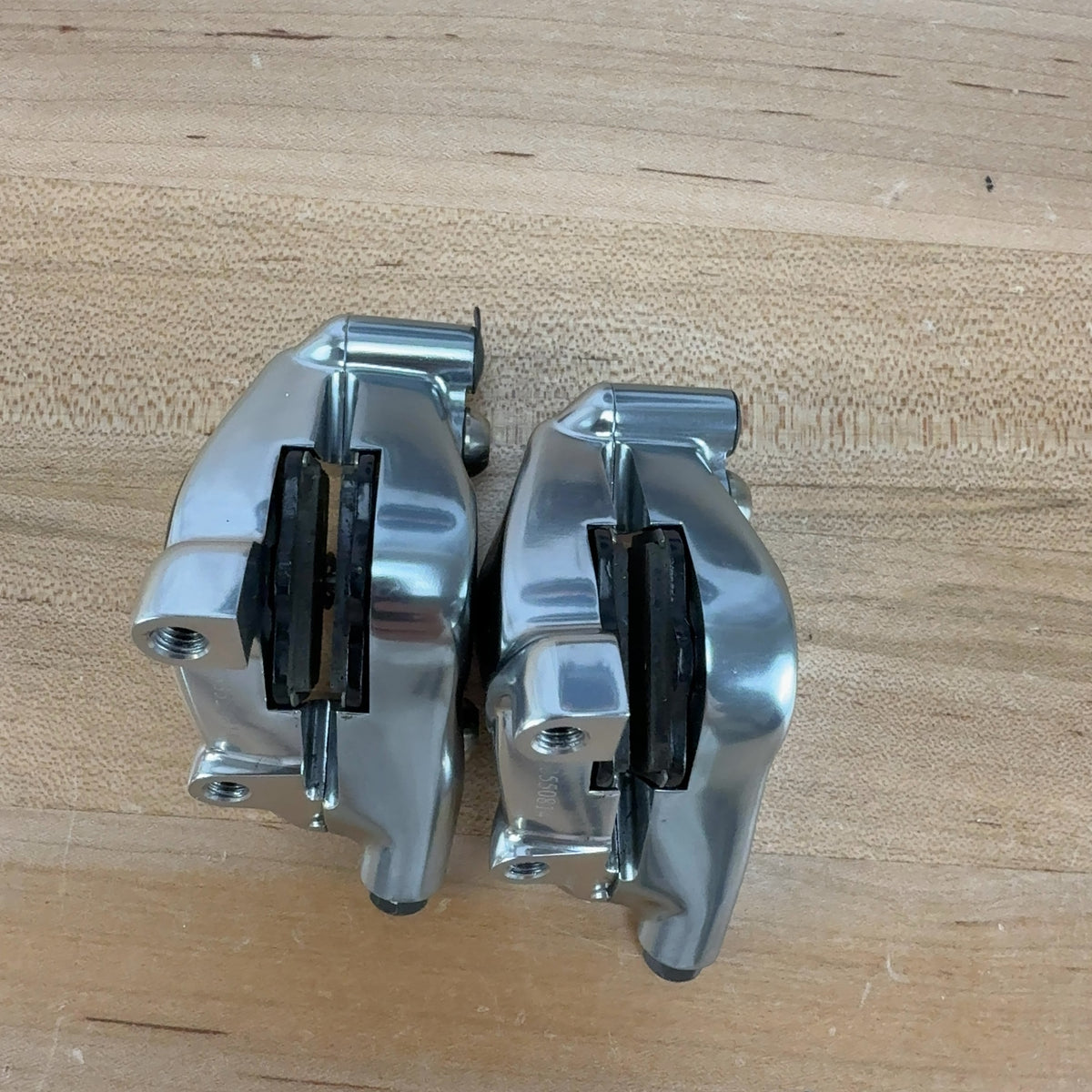 SRAM Red AXS D1 12-Speed Disc Brake Electronic Road Bike Shifters w/ Calipers