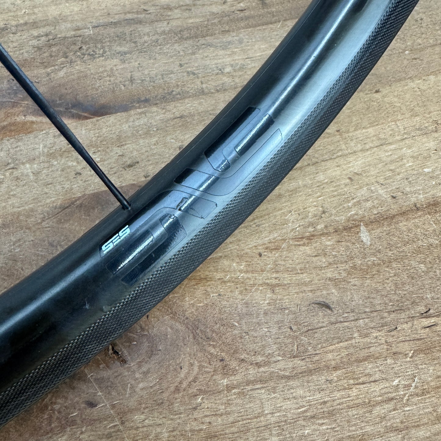 Light Use! Enve 2.3 Carbon Hub Tubeless Rim Brake Road Bike Front Wheel 700c 620g