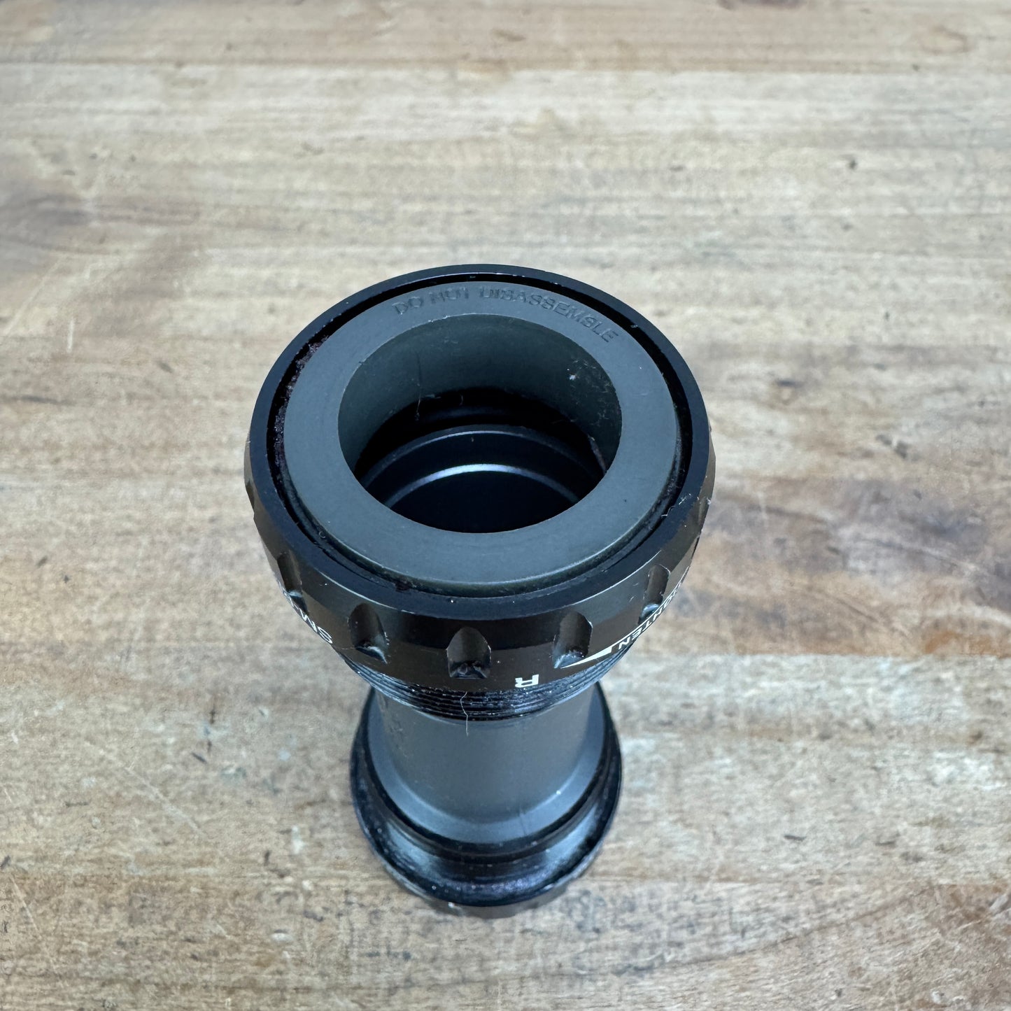 New Takeoff! Shimano Ultegra SM-BBR60 ITA 24mm Bottom Bracket 80g MSRP $35
