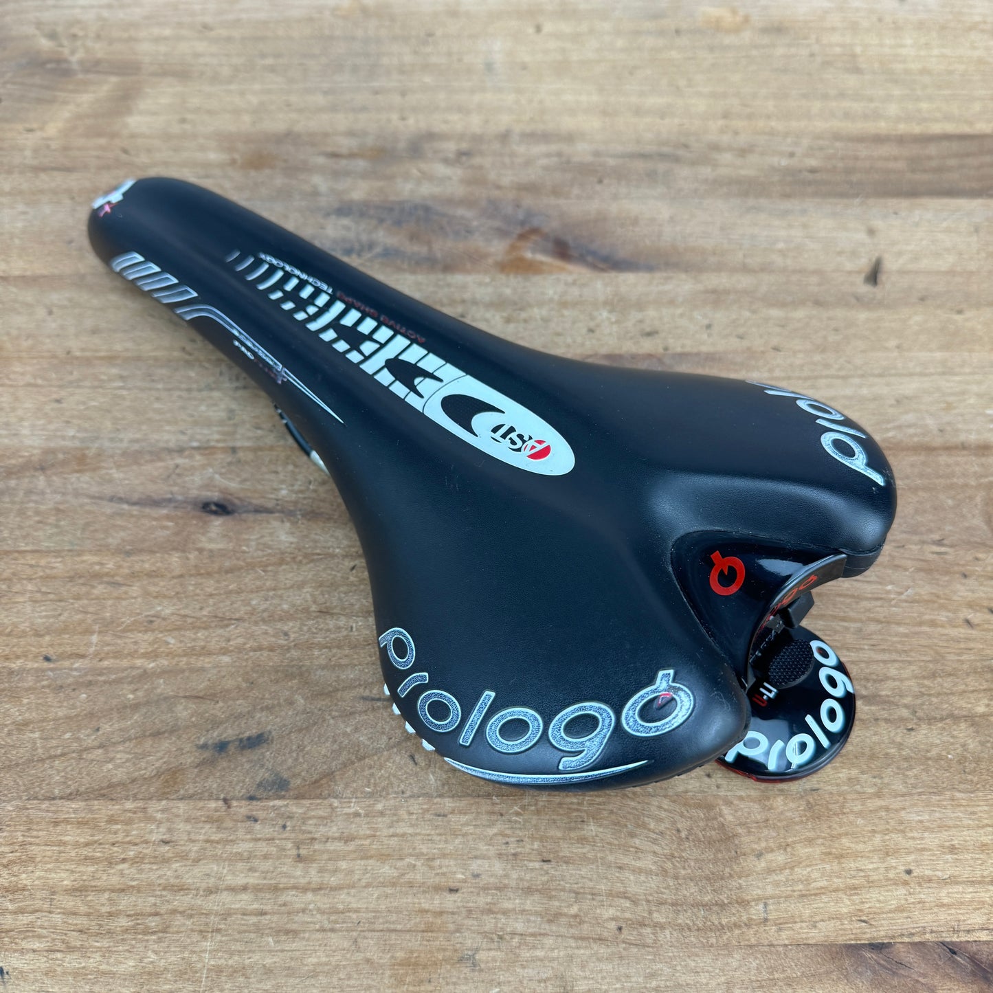 Prologo Scratch Pro Plus 143mm Pro 7x7mm Titanium 1.4 Rails Bike Saddle 292g