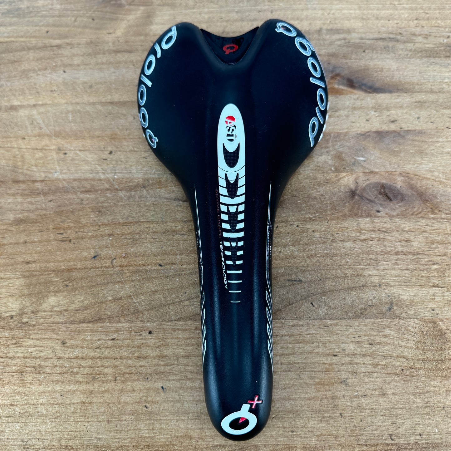 Prologo Scratch Pro Plus 143mm Pro 7x7mm Titanium 1.4 Rails Bike Saddle 292g