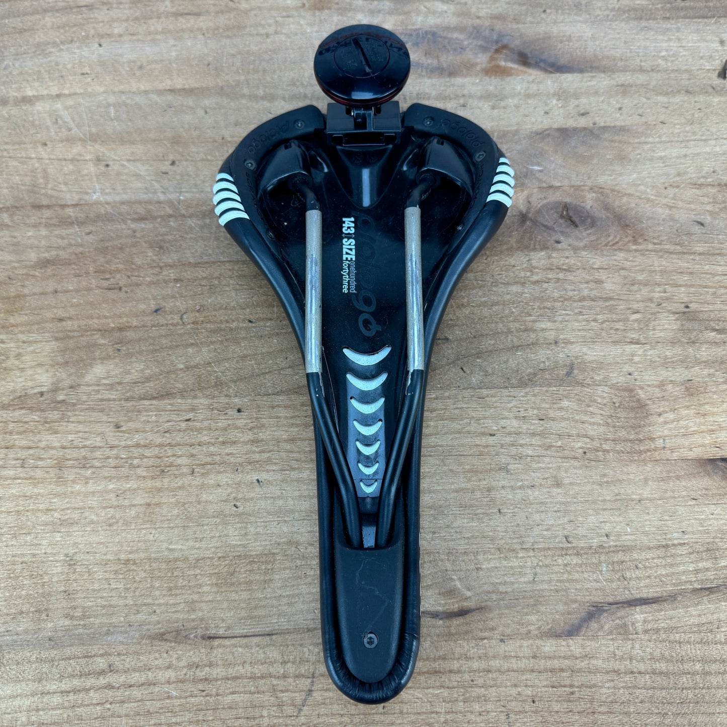 Prologo Scratch Pro Plus 143mm Pro 7x7mm Titanium 1.4 Rails Bike Saddle 292g