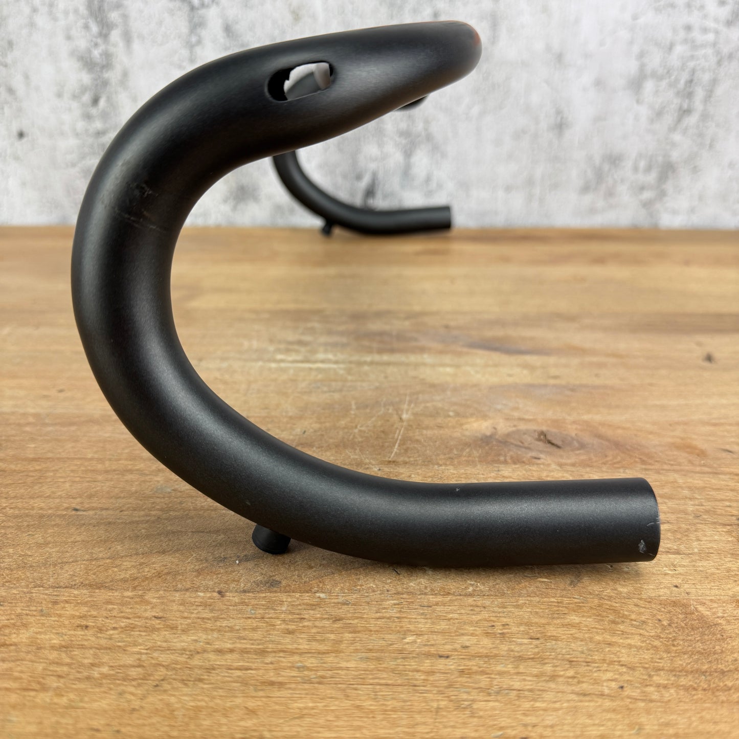 Trek Madone 44cm Aero OCLV Carbon Internal Routing Bike Handlebar 284g