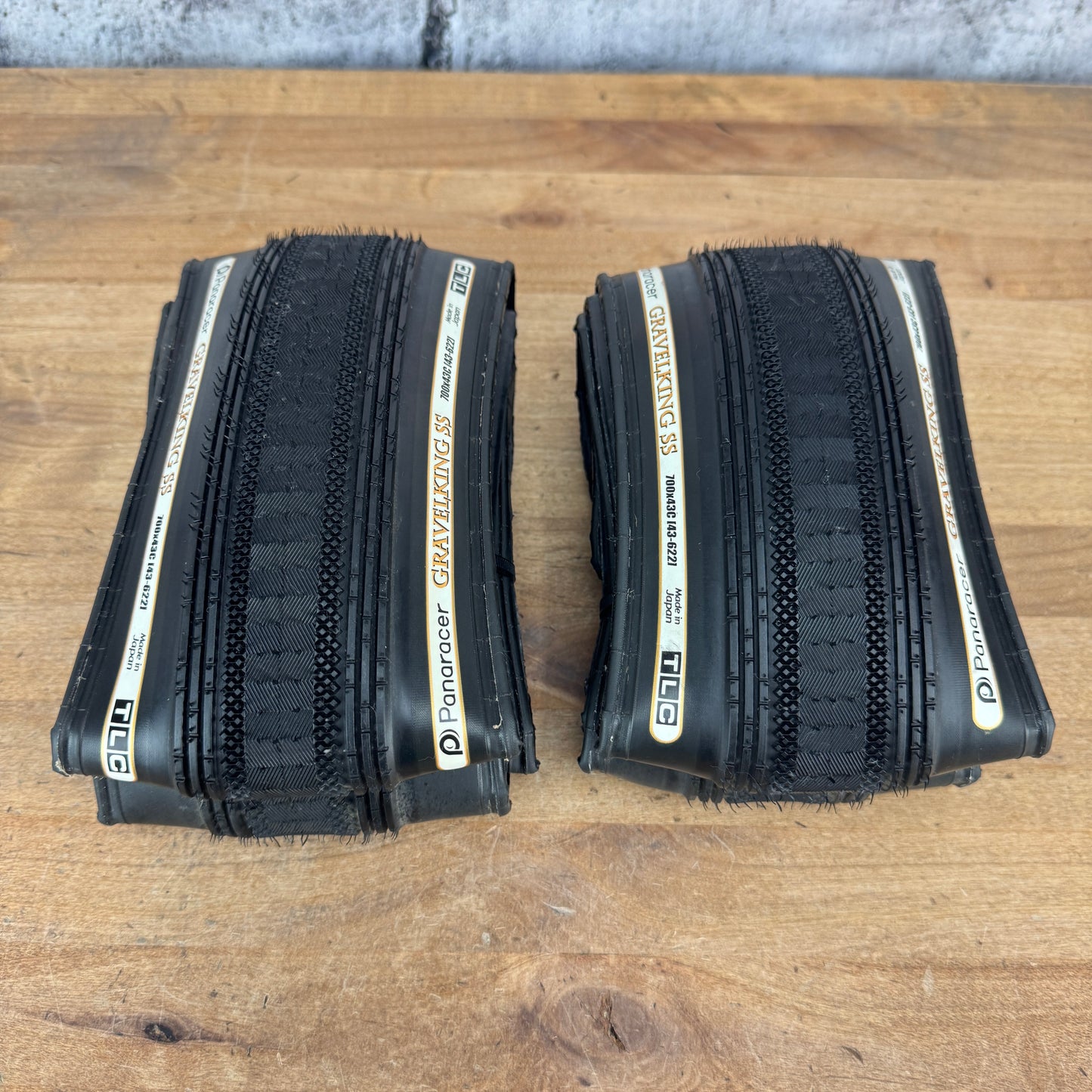 Low Mile! Pair Panaracer Gravel King SS 700c x 43mm Tubeless Gravel Bike Tires