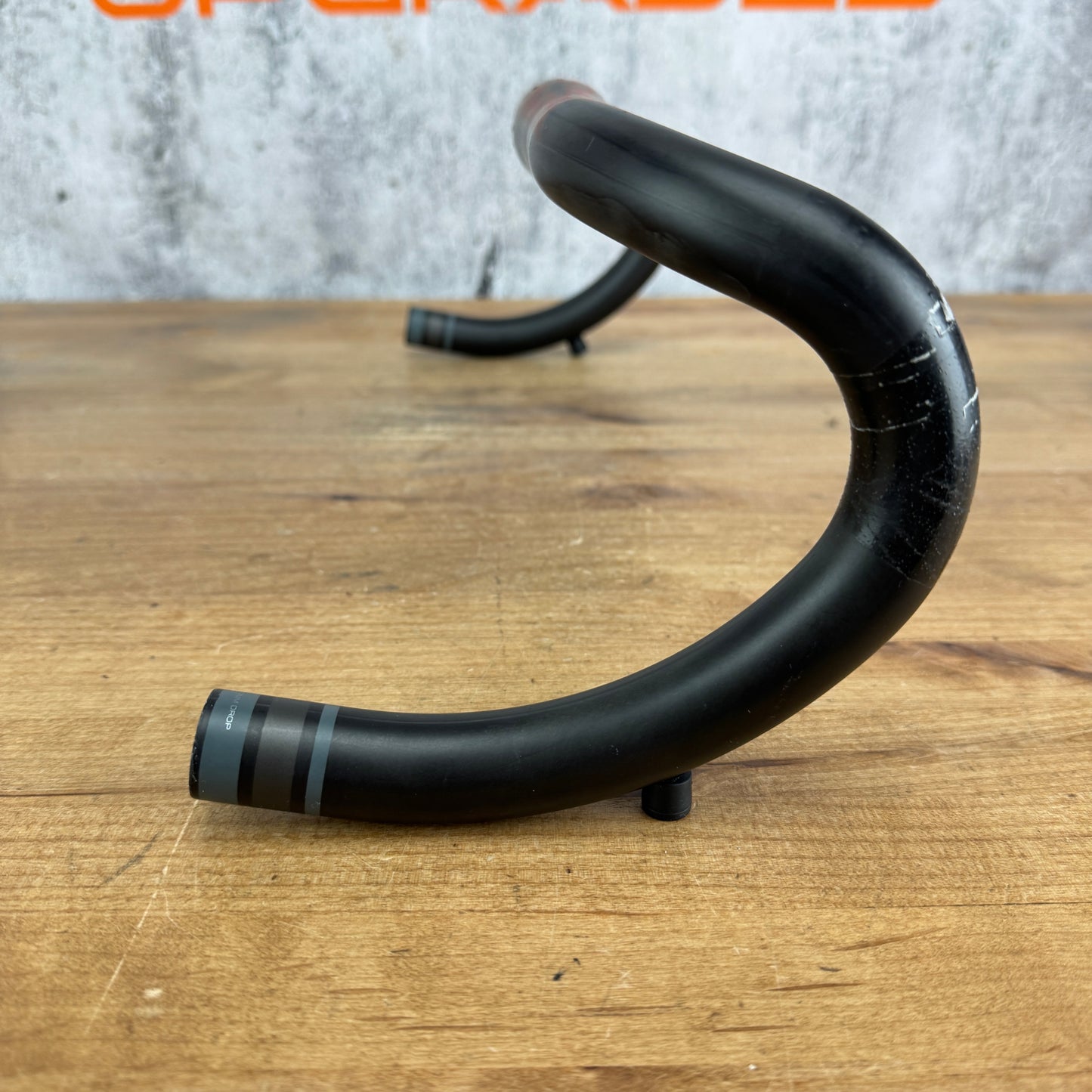Cannondale Escape Hanger 44cm 31.8mm Carbon Bike Handlebar 197g