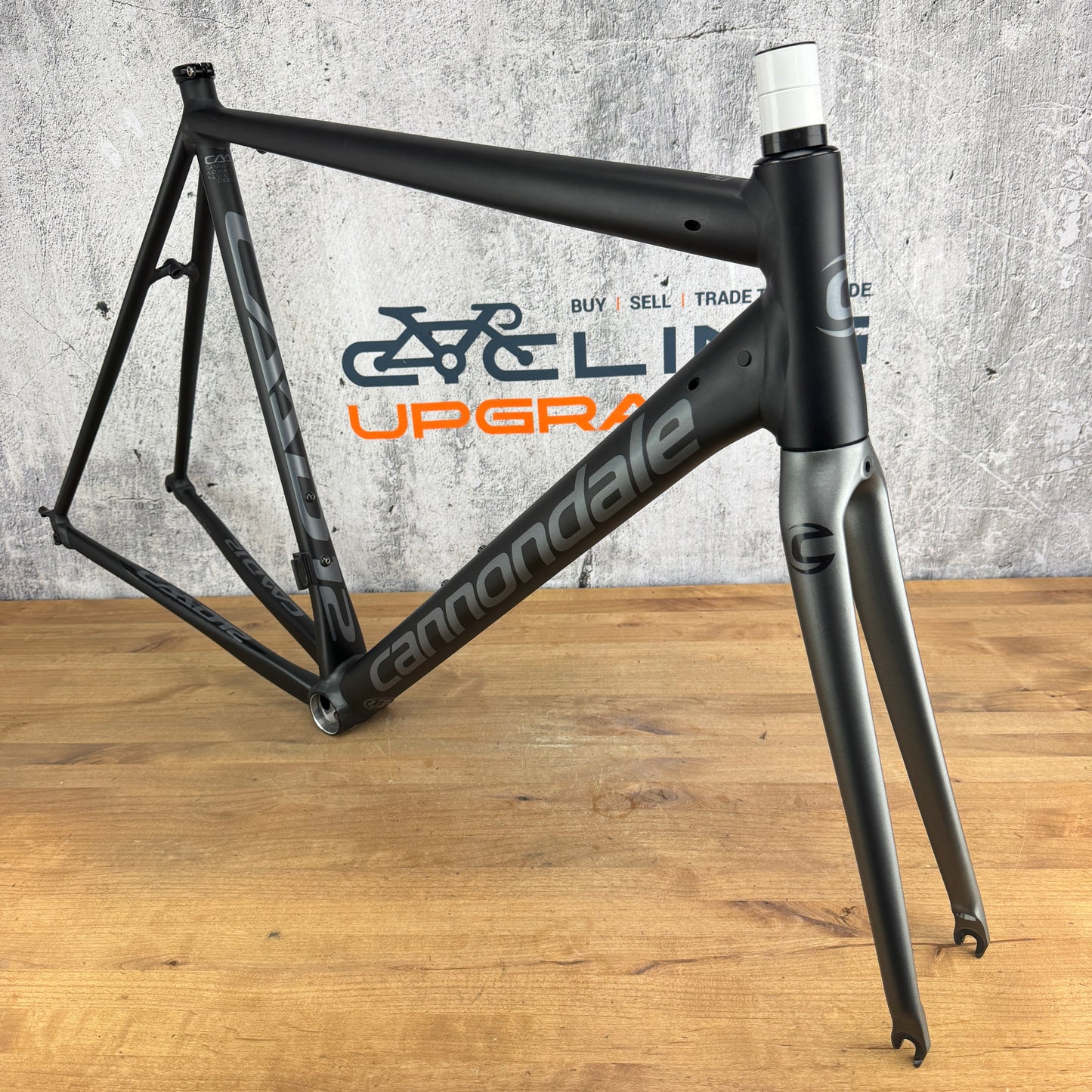 Low Mile! 2017 Cannondale CAAD12 56cm Rim Brake Alloy Frameset 700c 1572g