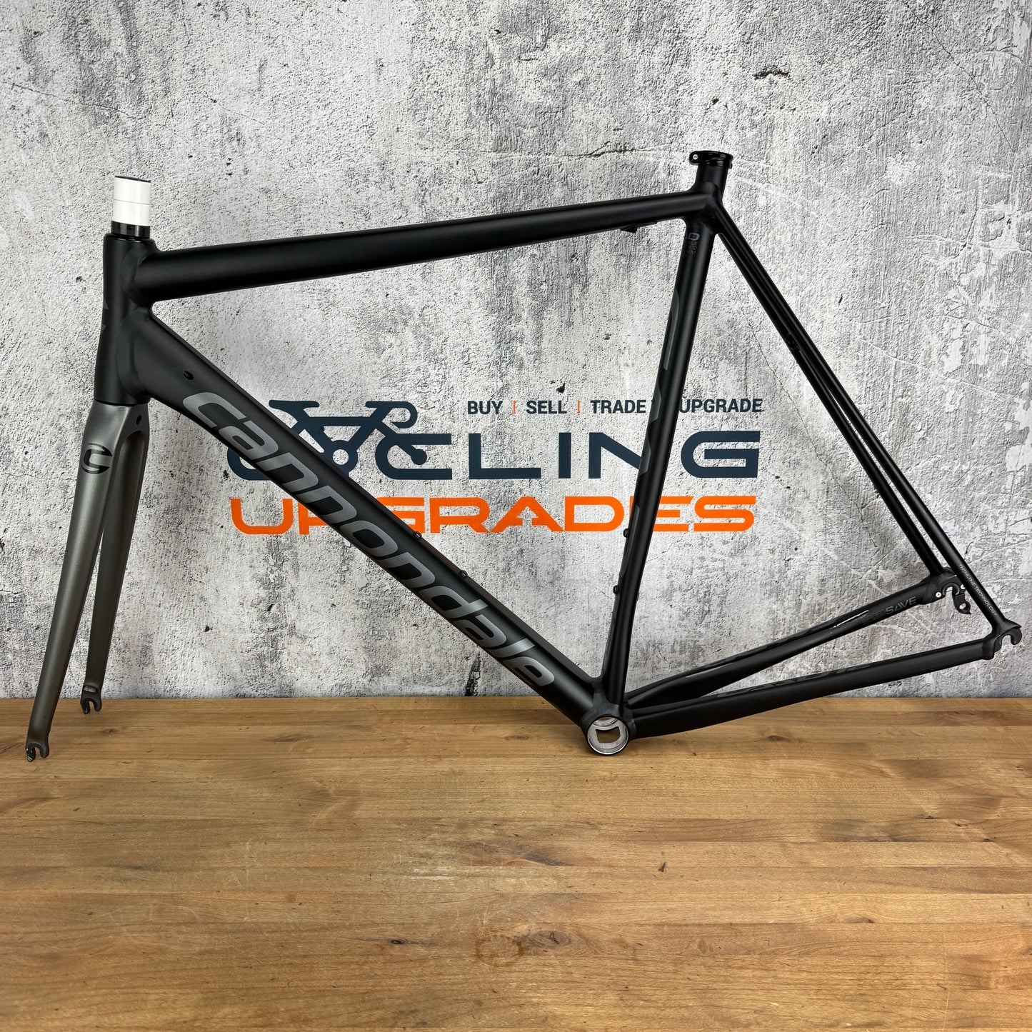 Low Mile! 2017 Cannondale CAAD12 56cm Rim Brake Alloy Frameset 700c 1572g