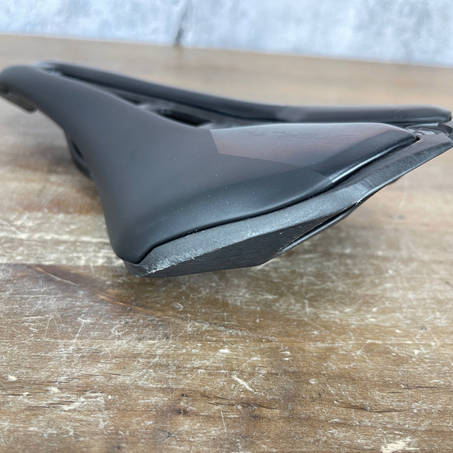 Shimano Pro Team 7x9mm Carbon Rails 142mm Road Bike Saddle 170g