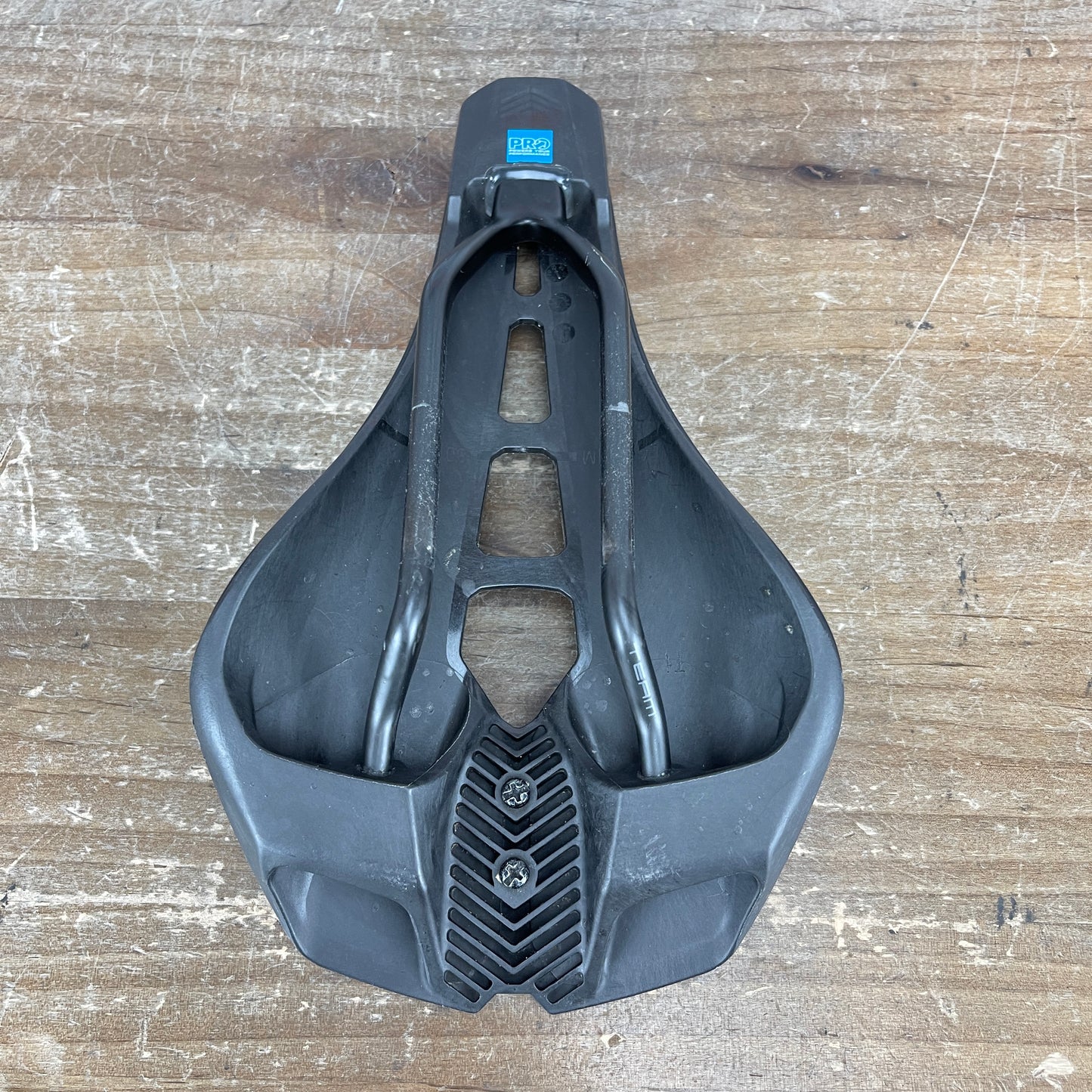 Shimano Pro Team 7x9mm Carbon Rails 142mm Road Bike Saddle 170g