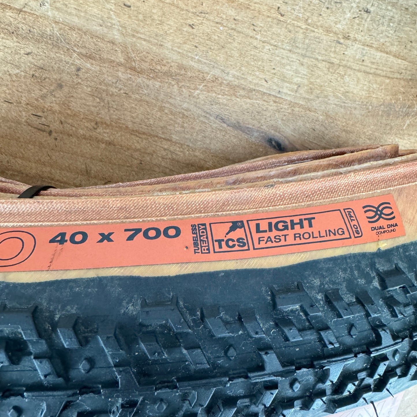 Light Use! Pair WTB Nano TCS Tan Wall 700c x 40mm Tubeless Gravel Bike Tires