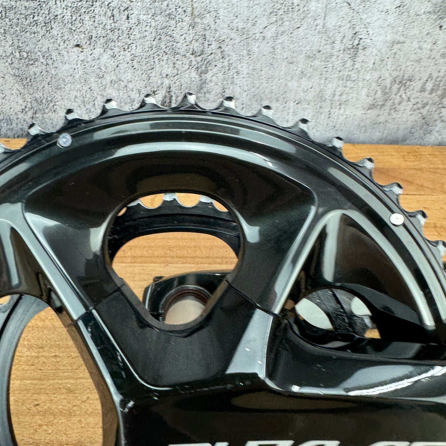 Shimano Dura-Ace FC-R9200 172.5mm 52/36t Alloy 12-Speed Crankset 24mm Spindle