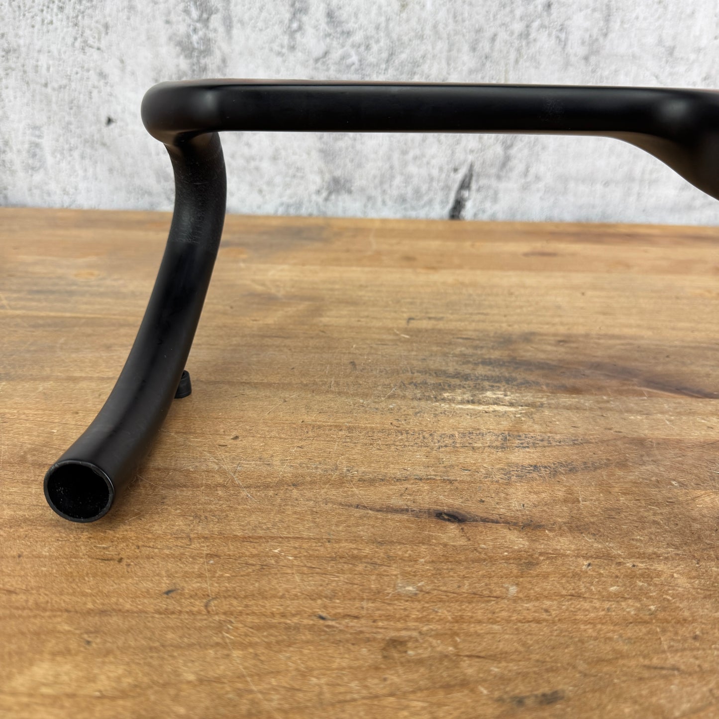 Mint! Black Inc Aero Barstem 42cm Carbon Internal Routing Integrated Handlebar