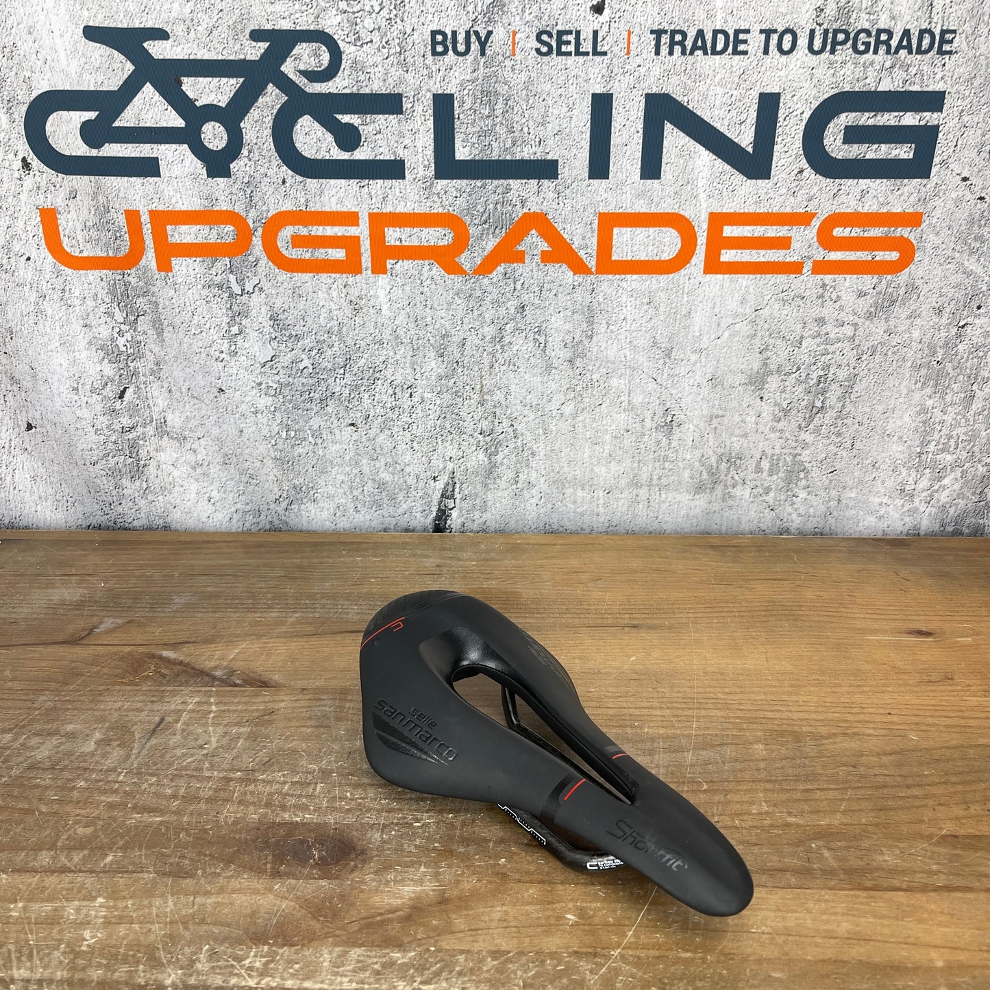 Selle San Marco CFX Short Fit 7x10mm Carbon Rails 130mm Carbon Saddle 139g