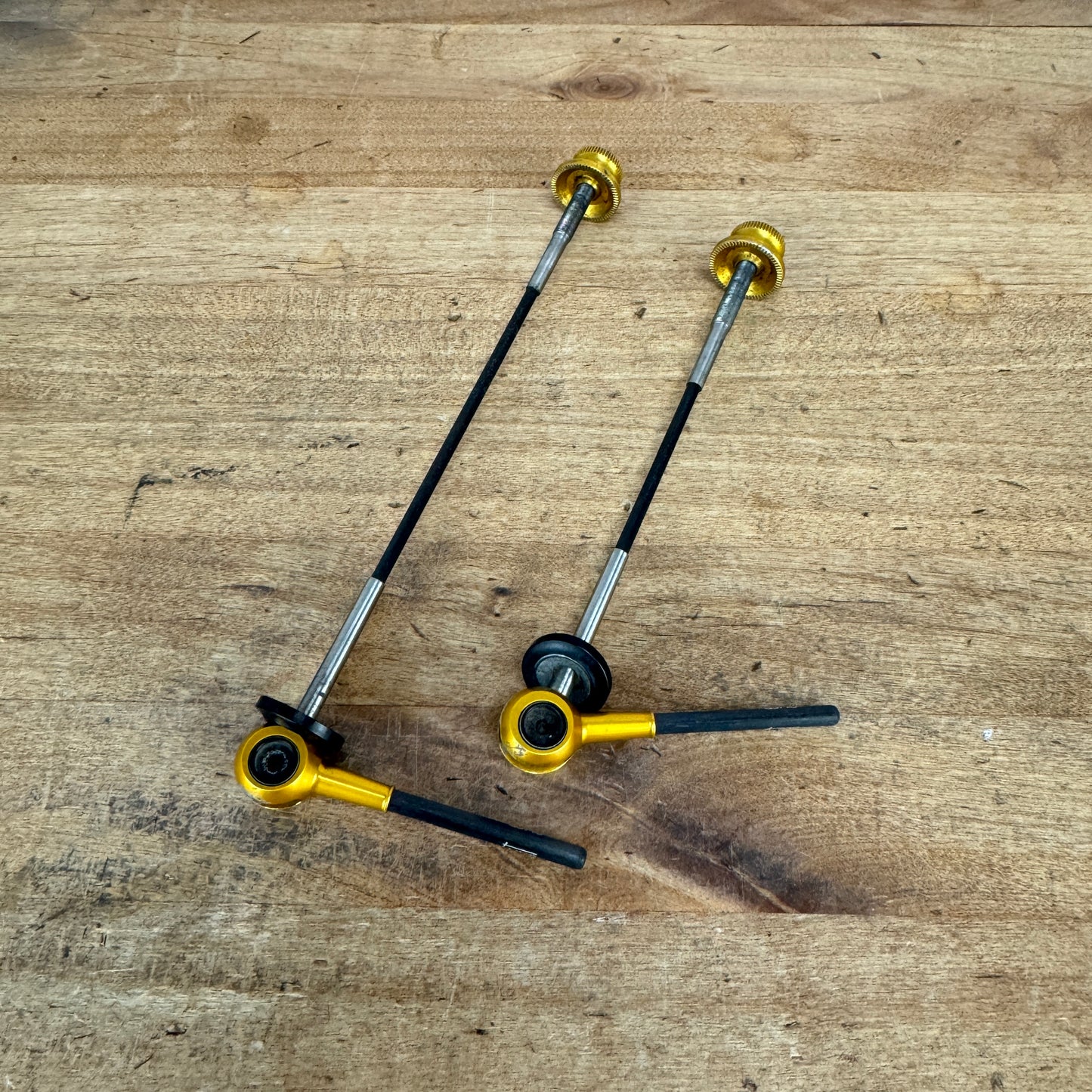 Tune U20 Carbon Titanium 100/130mm Gold Quick Release Skewers 27g