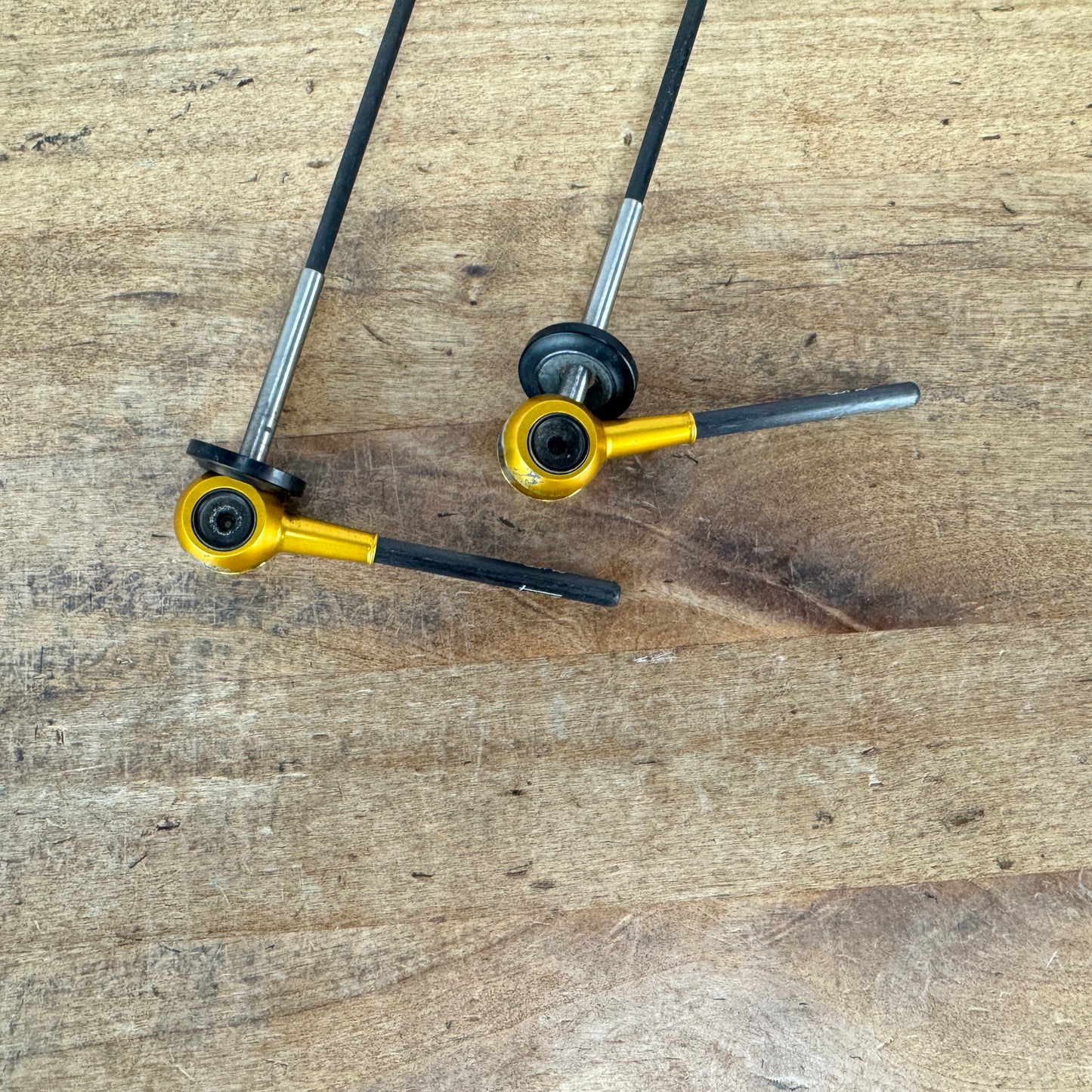 Tune U20 Carbon Titanium 100/130mm Gold Quick Release Skewers 27g