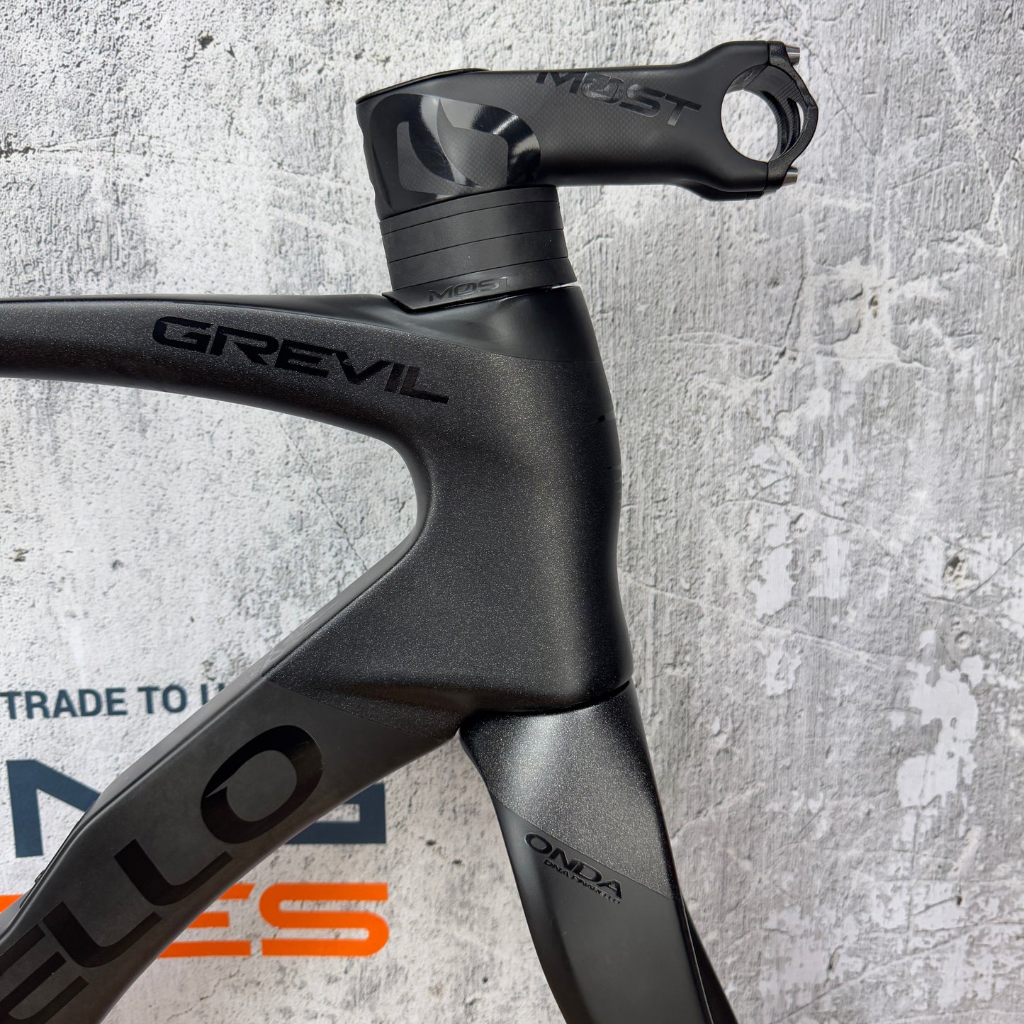 Mint! 2023 Pinarello Grevil F9 Size 53 (54cm) Carbon Disc Brake Gravel Frameset