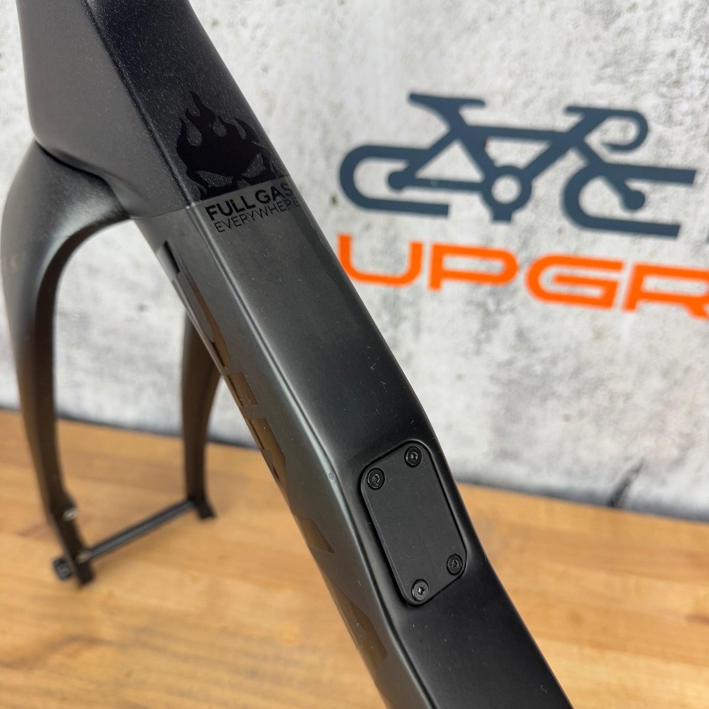 Mint! 2023 Pinarello Grevil F9 Size 53 (54cm) Carbon Disc Brake Gravel Frameset