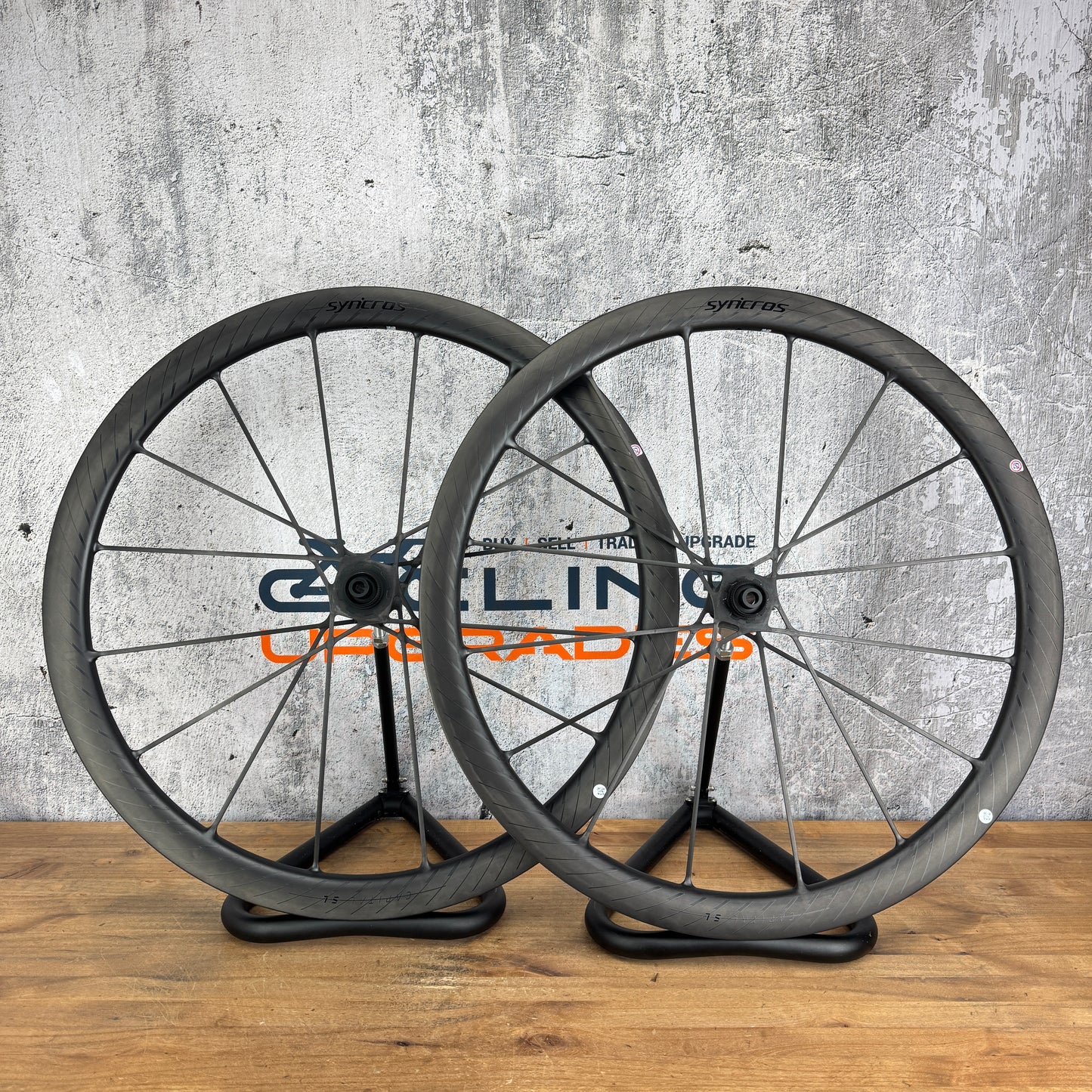 New Takeoff! Syncros Capital SL 40mm Full Carbon Wheelset 700c 1163g MSRP $4599
