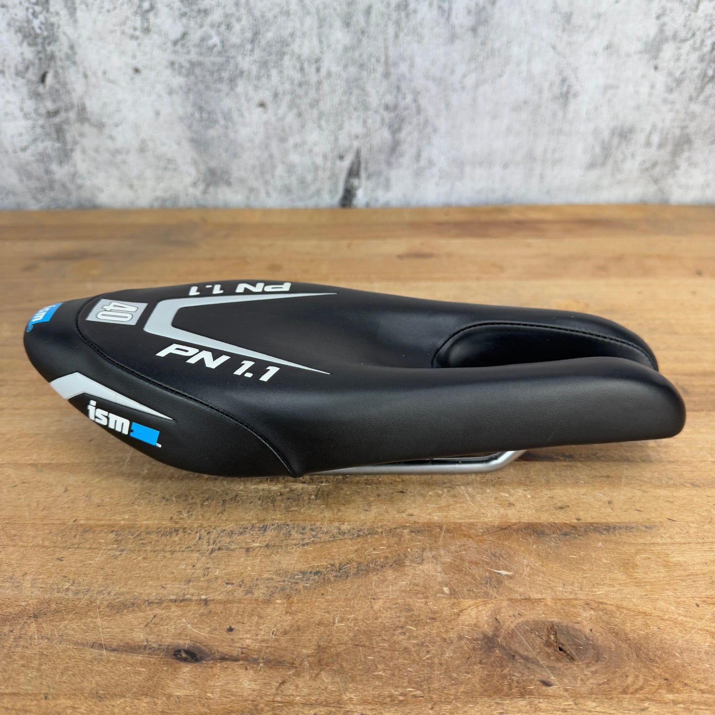 Low Mile! ISM PN 1.1 110mm 7x7mm Steel Rails TT/Triathlon Bike Saddle 386g