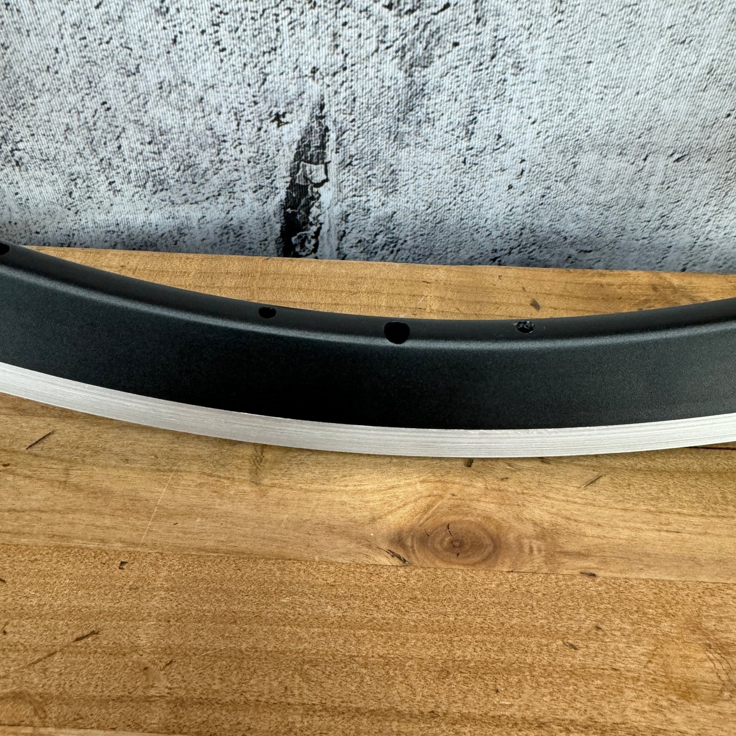 Kinlin 31mm 24h Rim Brake 700c Alloy Tubeless Bike Wheel Rim 498g
