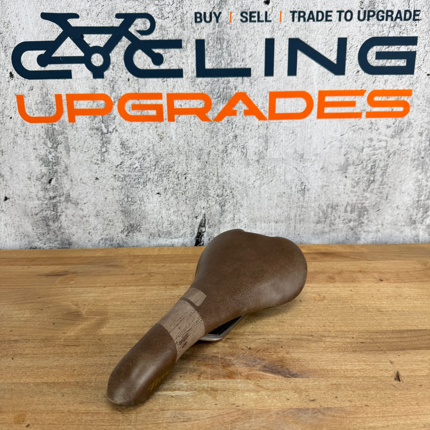 Selle Italia Milano Flite 146mm 7x7mm Titanium Rails Bike Saddle 219g