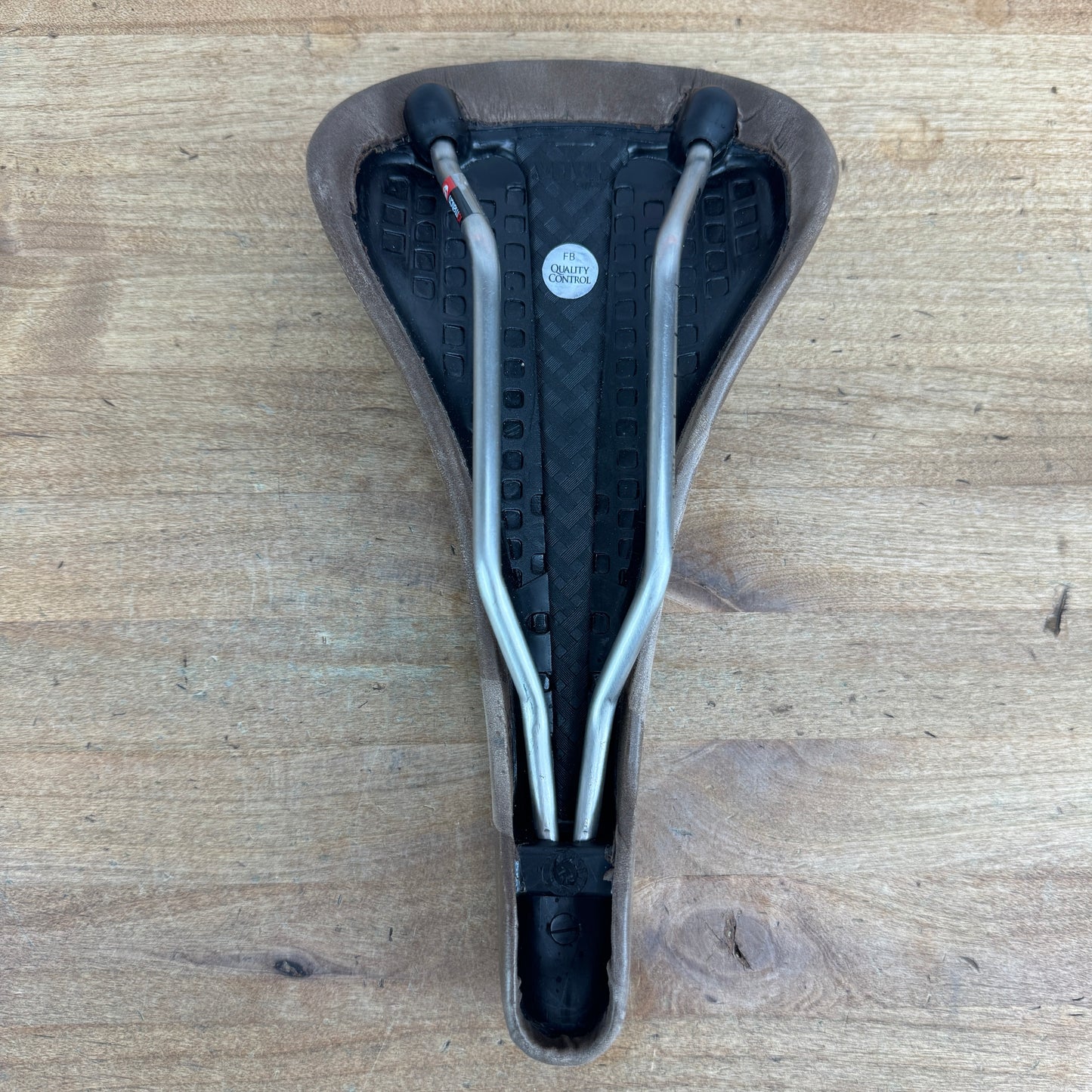 Selle Italia Milano Flite 146mm 7x7mm Titanium Rails Bike Saddle 219g