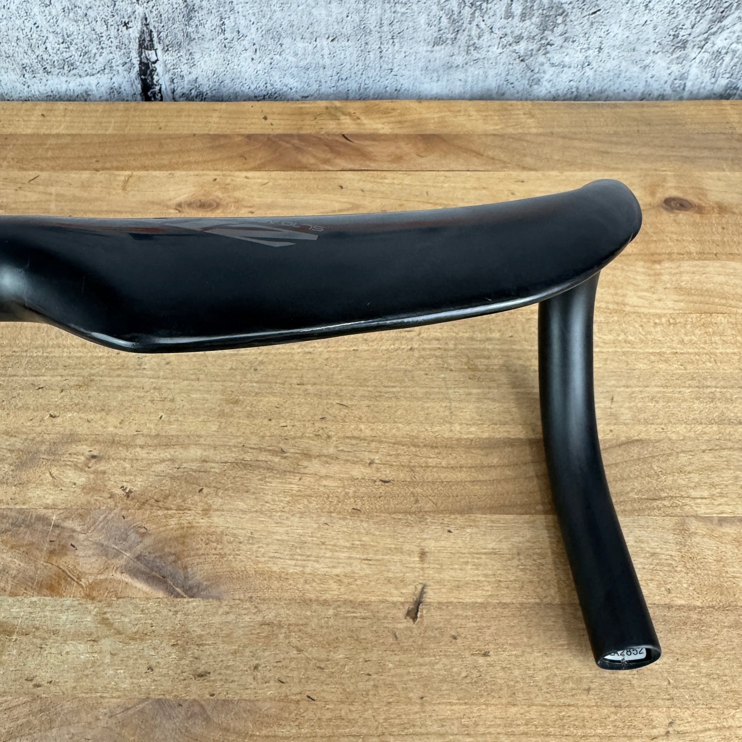 Zipp SL-70 Aero 44cm 31.8mm Internal Routing Carbon Bike Drop Handlebar 262g