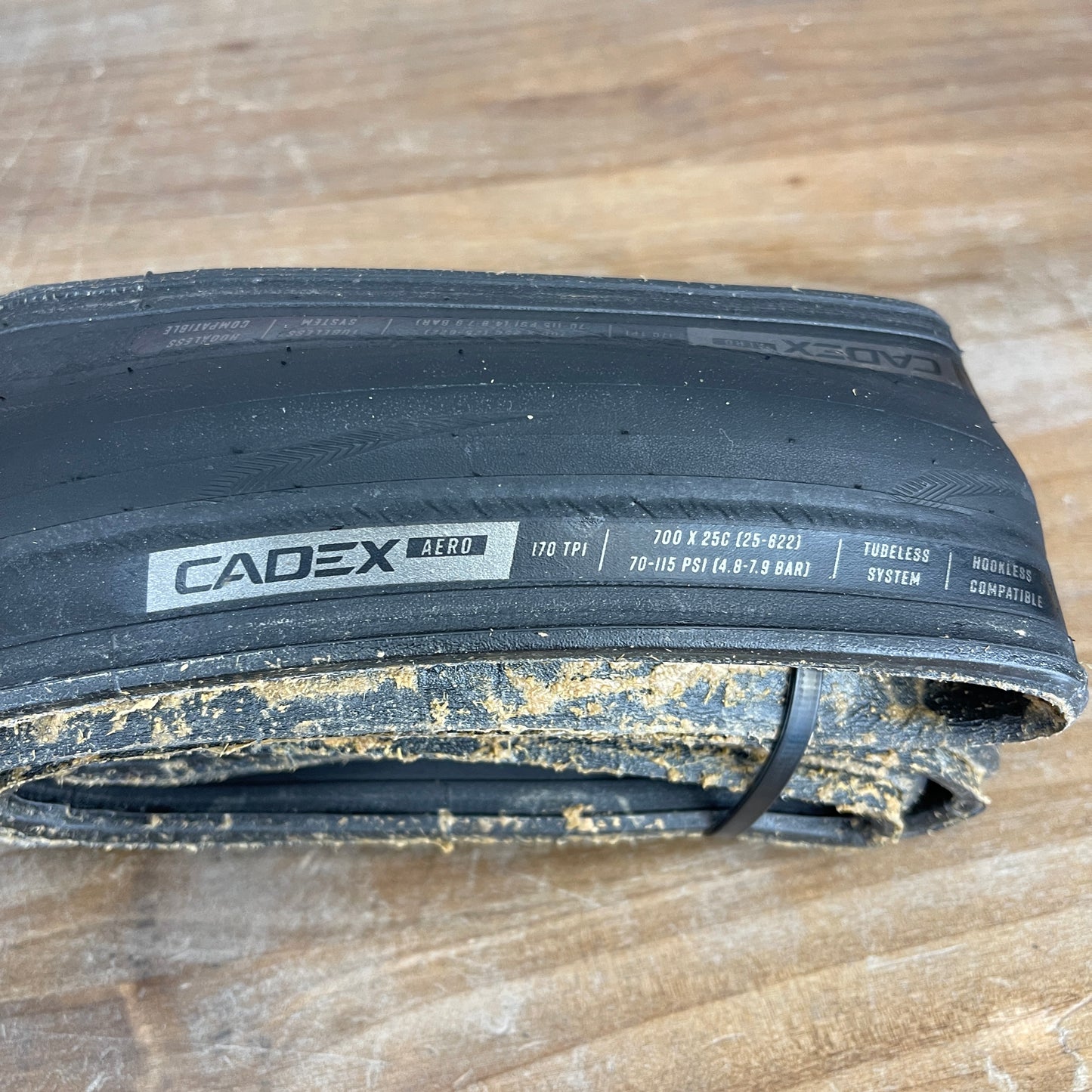 Pair Cadex Aero Tubeless 700c x 25mm Hookless Compatible Road Bike Tires