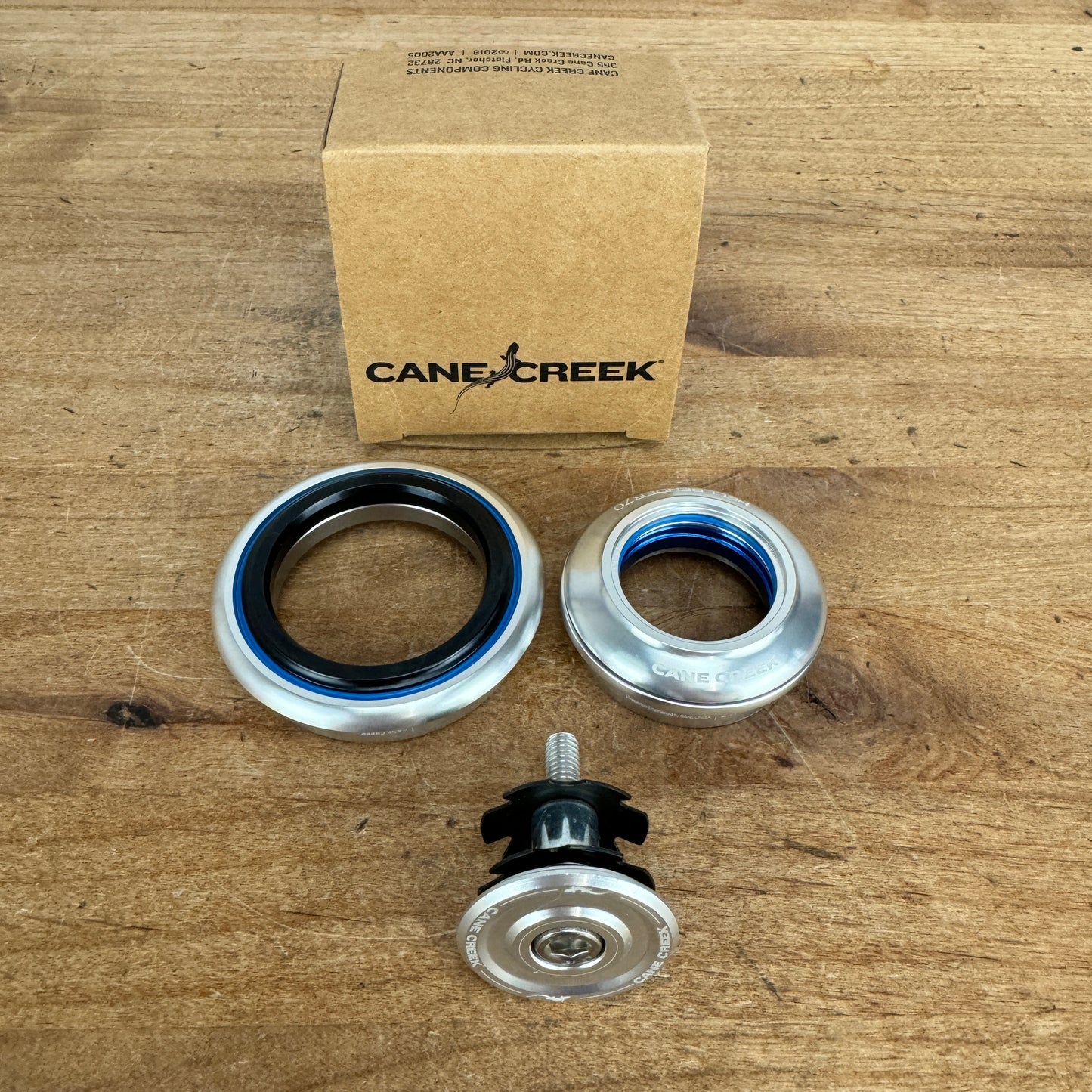 New! Cane Creek Hellbender 70 1 1/8" ZS44/28.6/H8 ZS56/40 BAA1186 Silver Headset