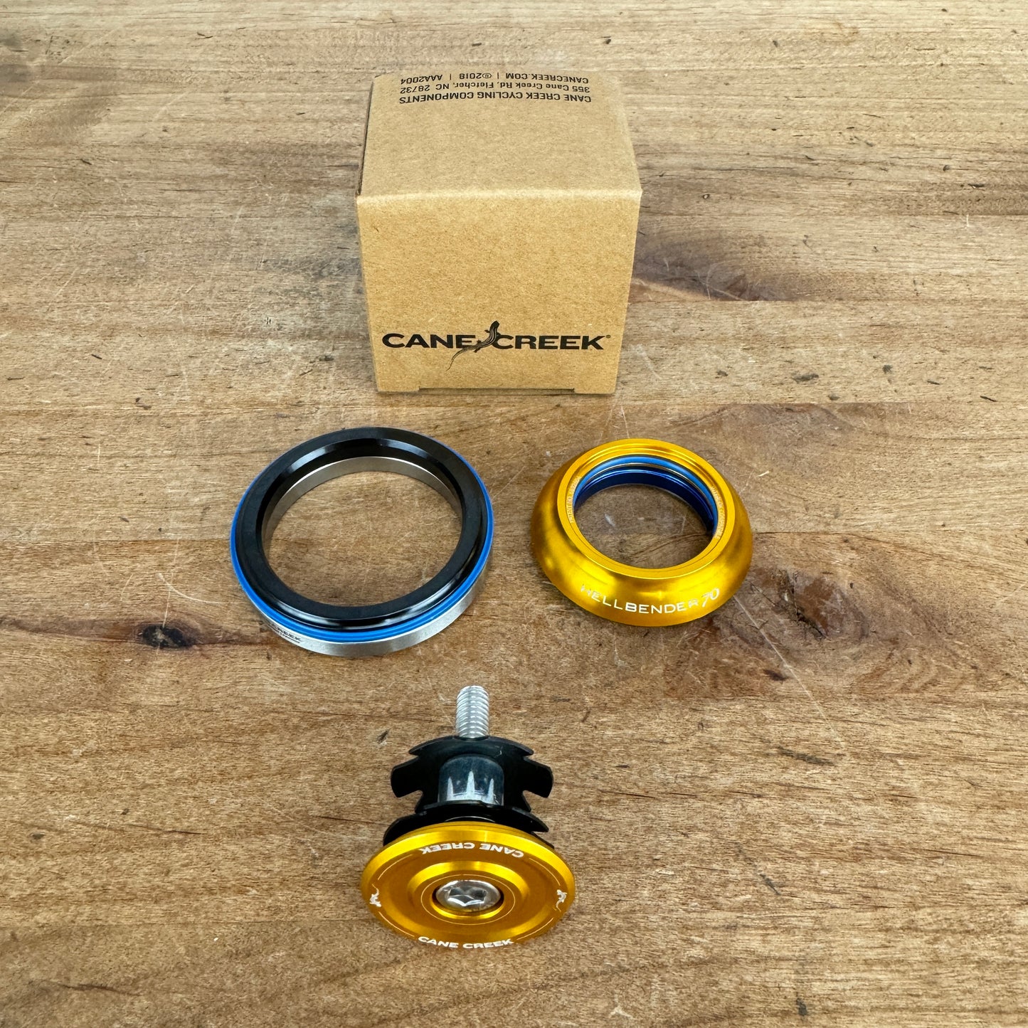 New! Cane Creek Hellbender 70 1 1/8" IS42/28.6/H9 IS52/40 BAA1189 Gold Headset