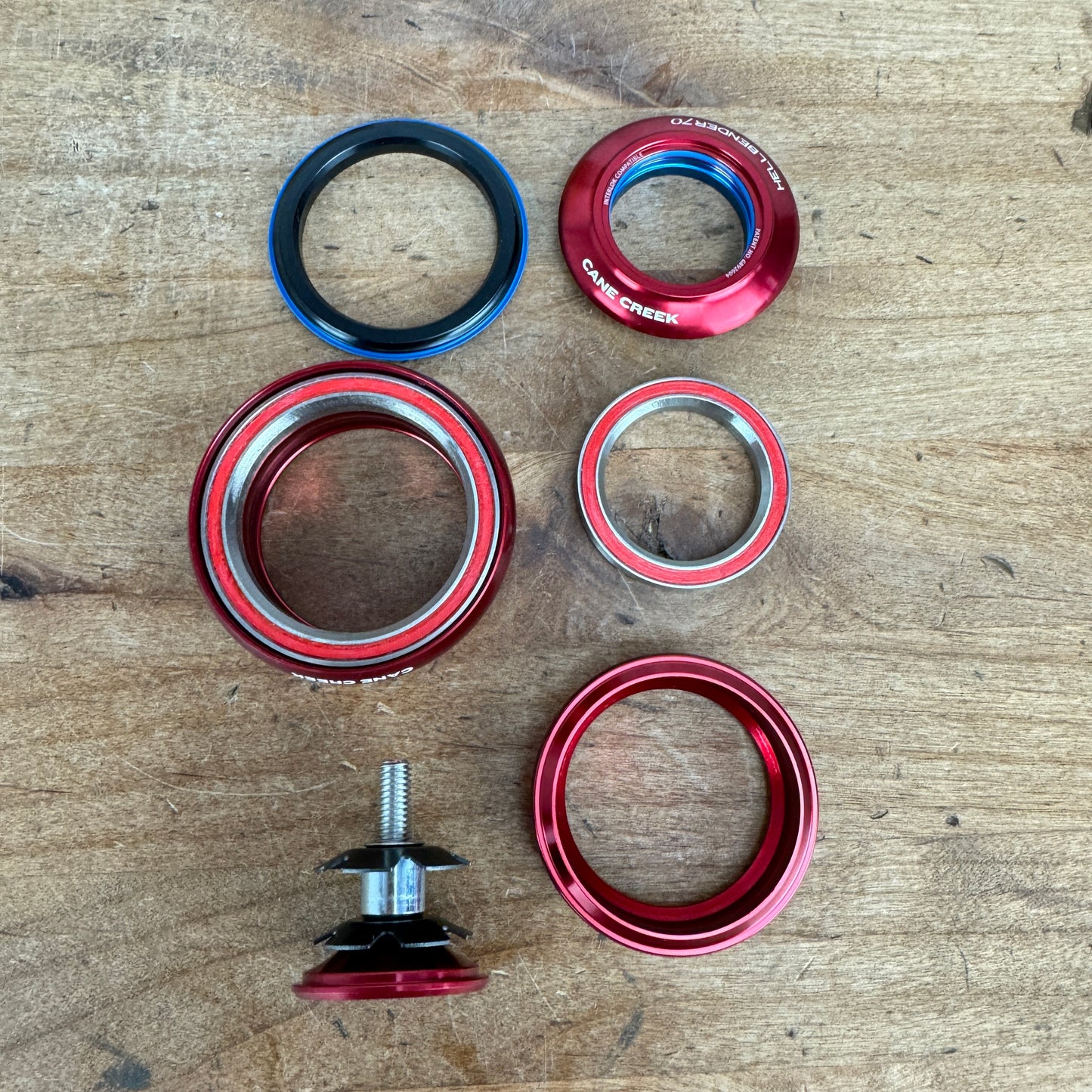 New! Cane Creek Hellbender 70 1 1/8" ZS44/28.6/H8 EC44/40 BAA1187 Red Headset