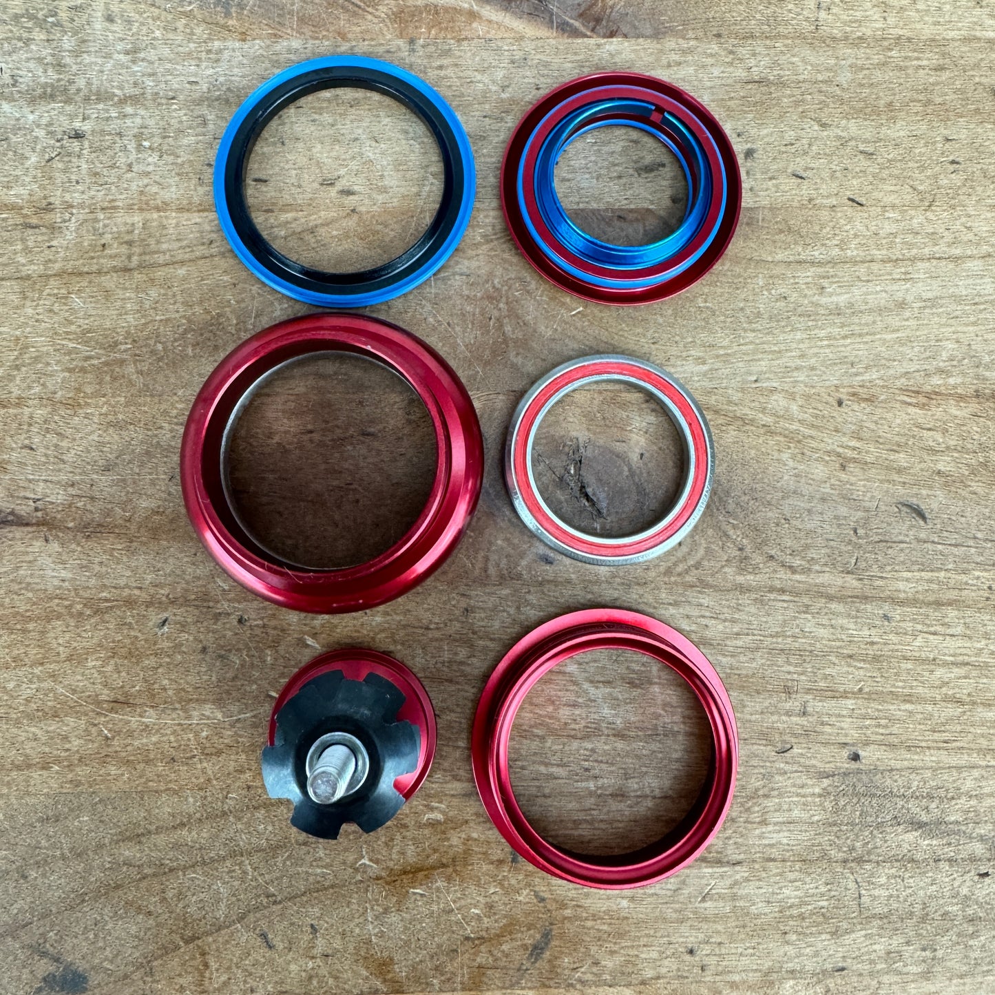 New! Cane Creek Hellbender 70 1 1/8" ZS44/28.6/H8 EC44/40 BAA1187 Red Headset