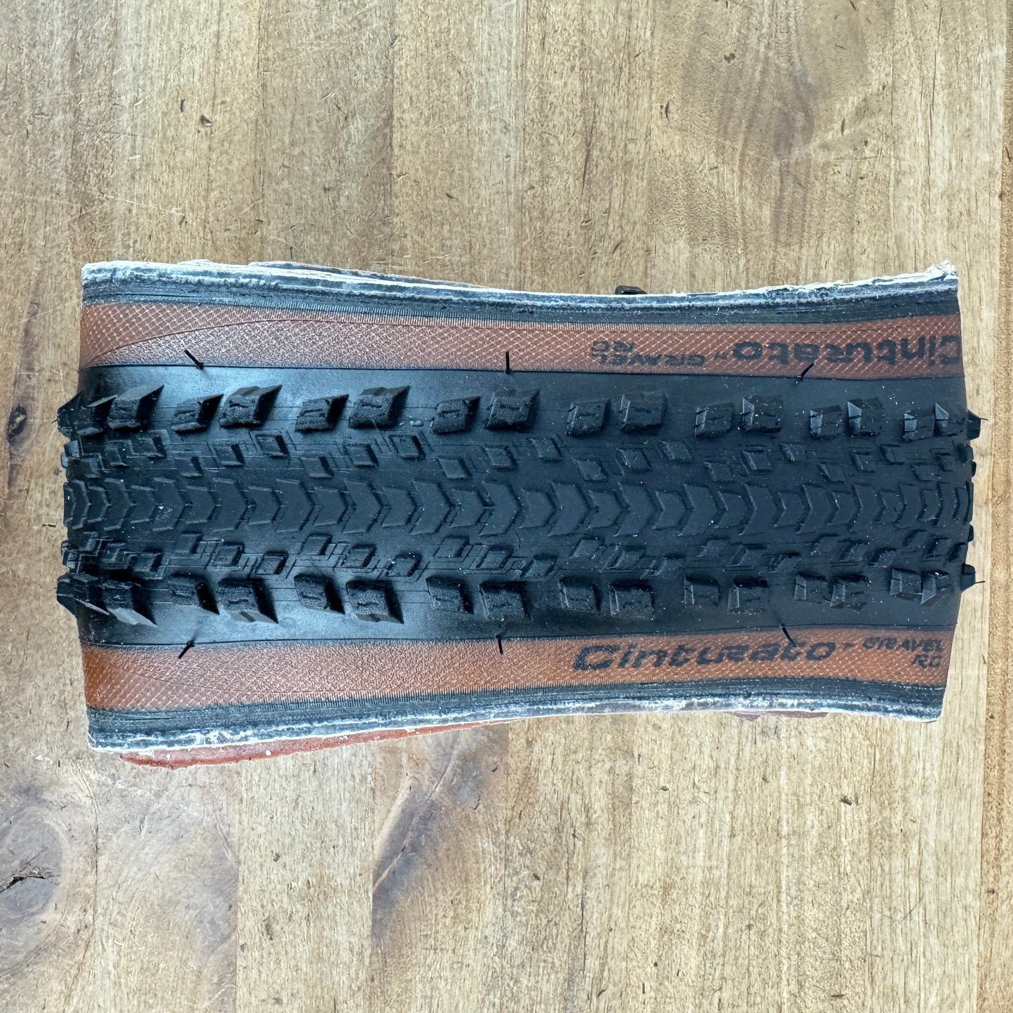 Light Wear! Pirelli Cinturato gravel TLR 700c x 40mm Tubeless Pair Tires 1067g