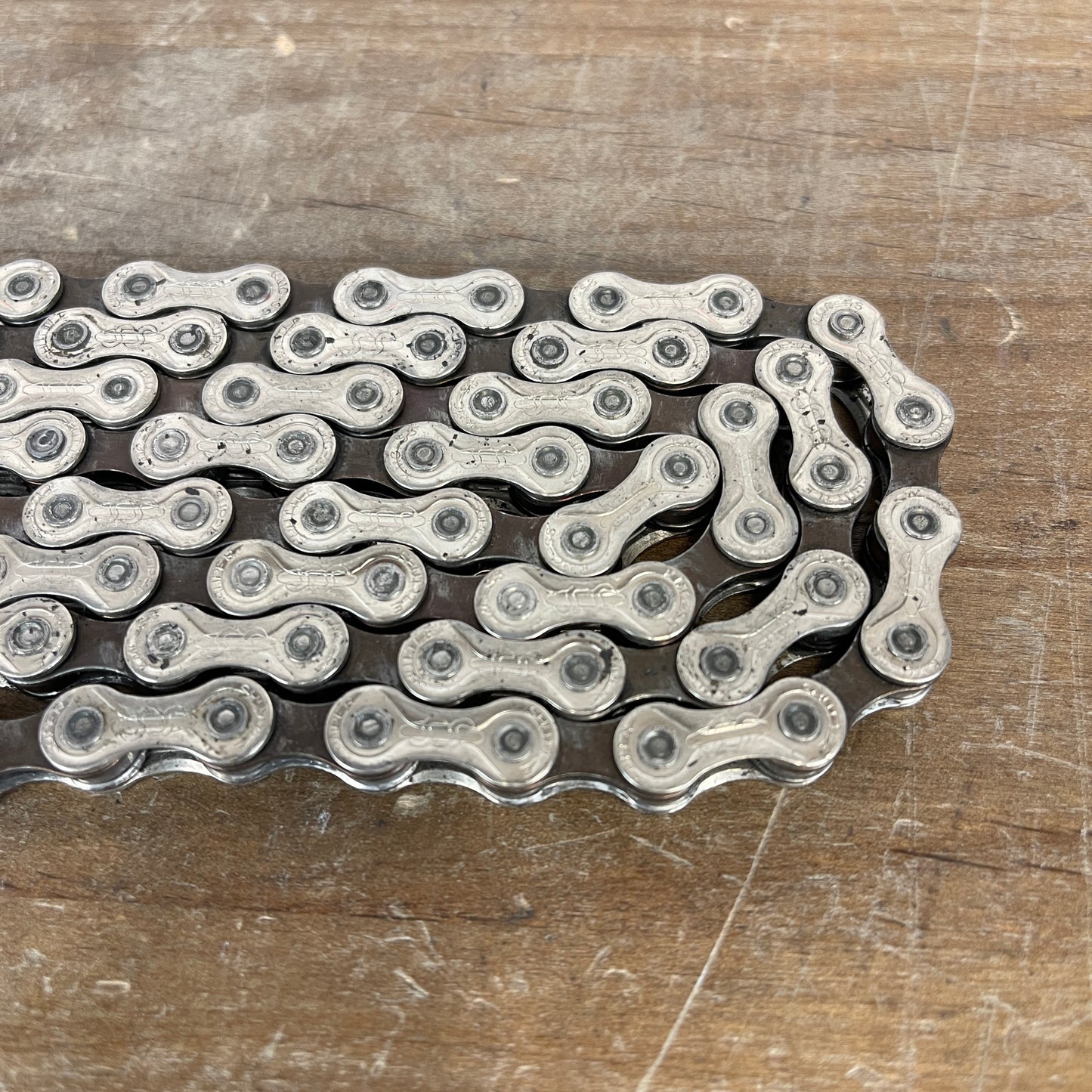 KMC SS Super Shuttle 110 Links Cycling Road Bike Chain