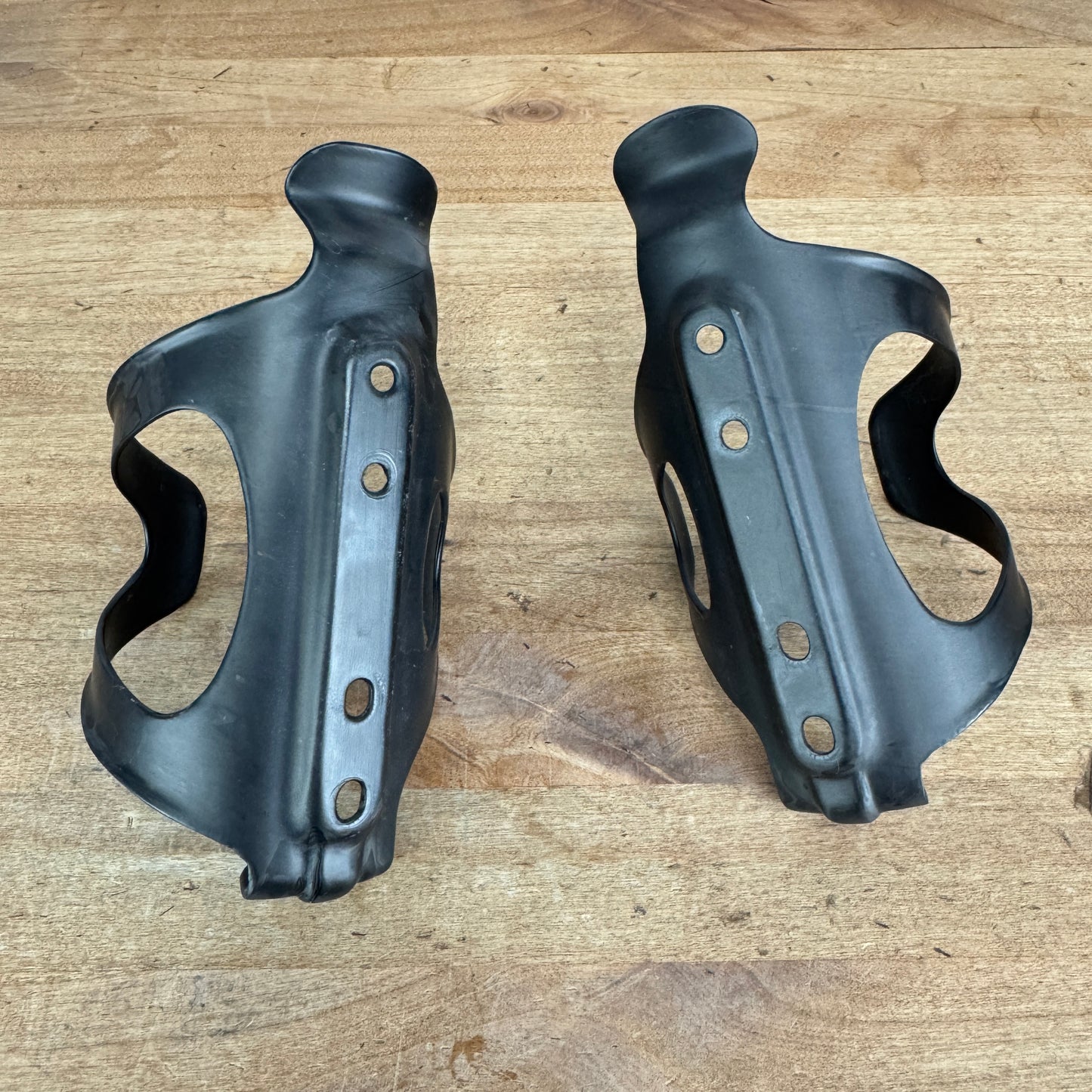 Low Mile! Arundel DTR/STR Side Load UD Matte Carbon Water Bottle Cages 62g