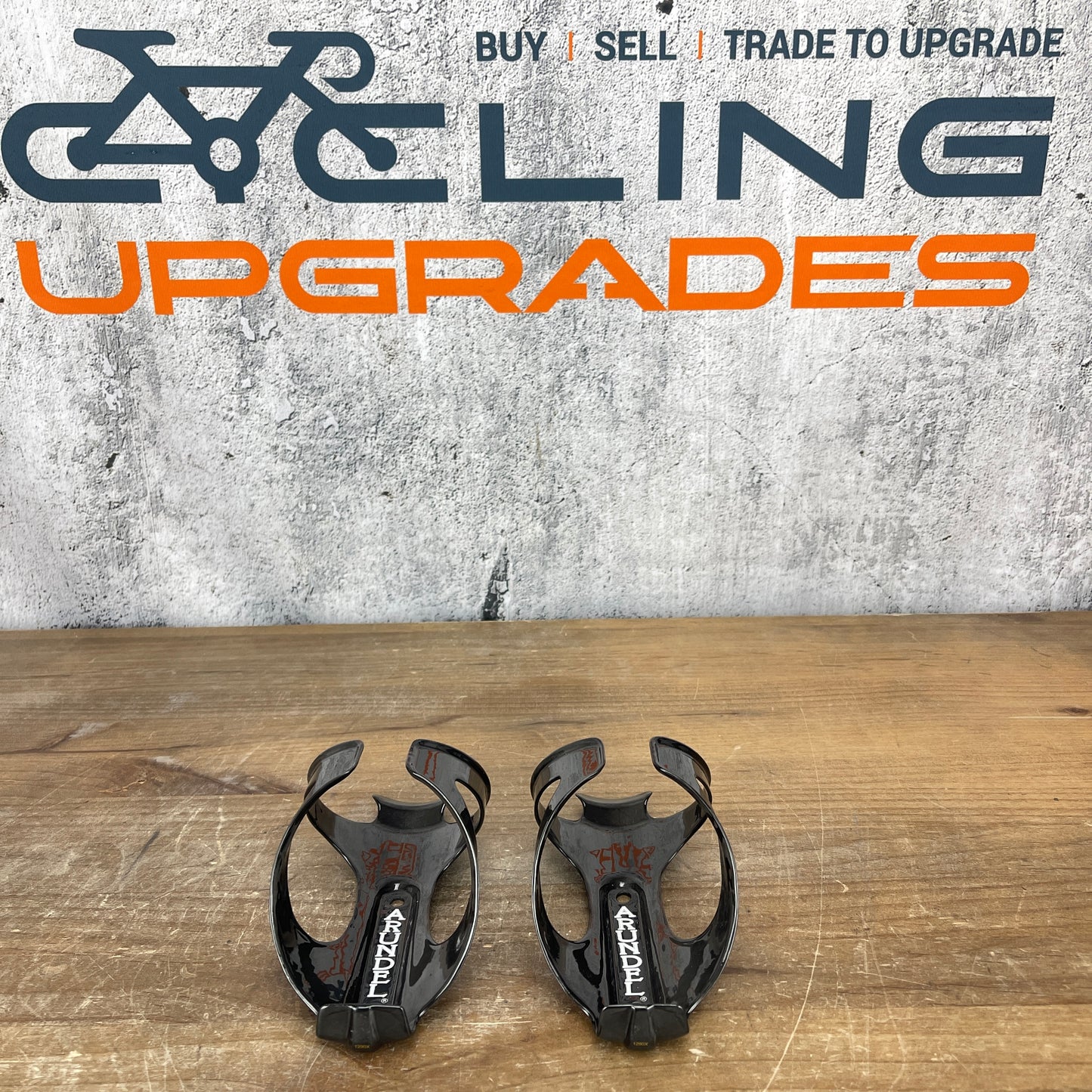 New! Arundel Dave-O Carbon Oil Slick/Gloss Black Water Bottle Cages 60g