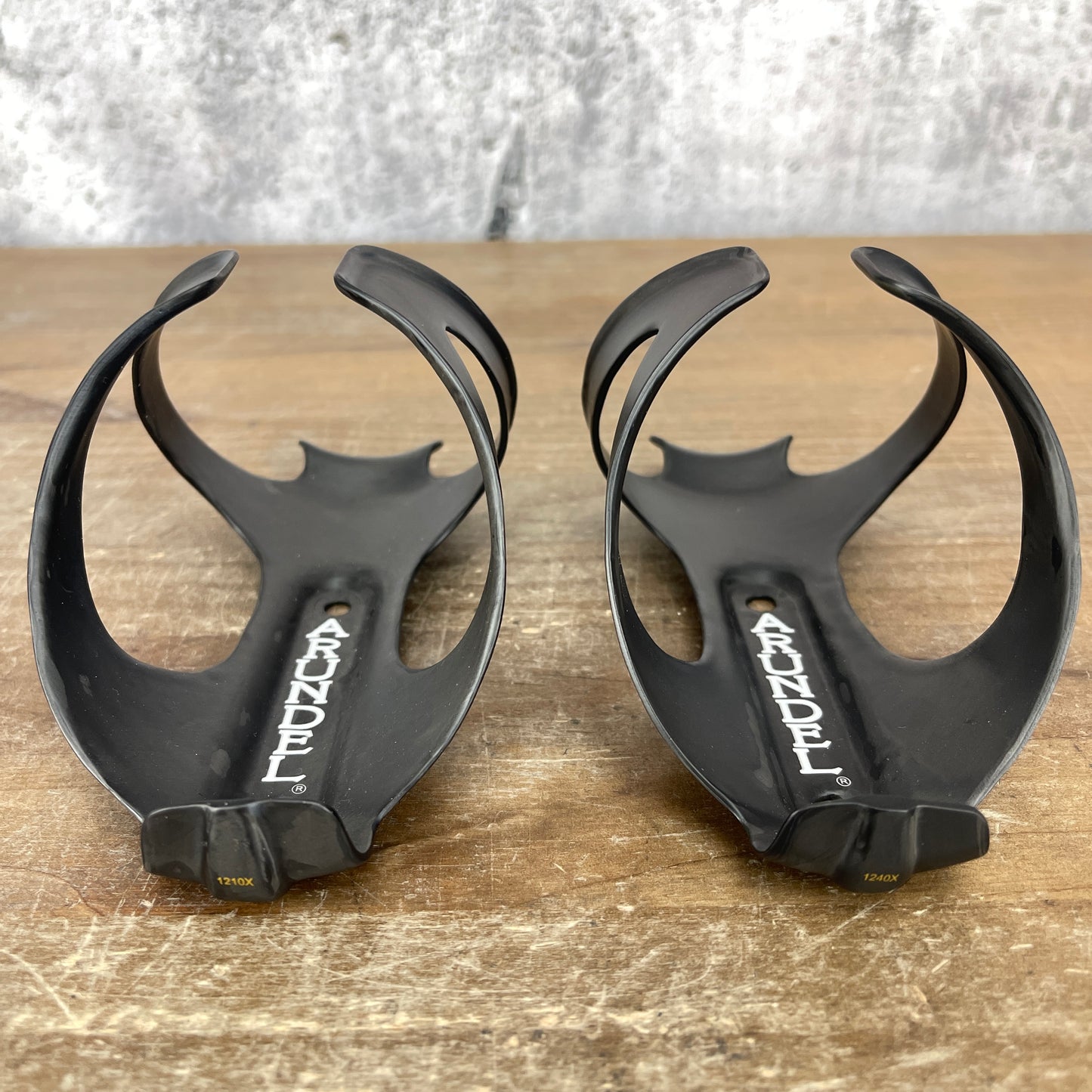 New! Pair (2x) Arundel Dave-O Carbon UD/Matte Black Water Bottle Cages 60g