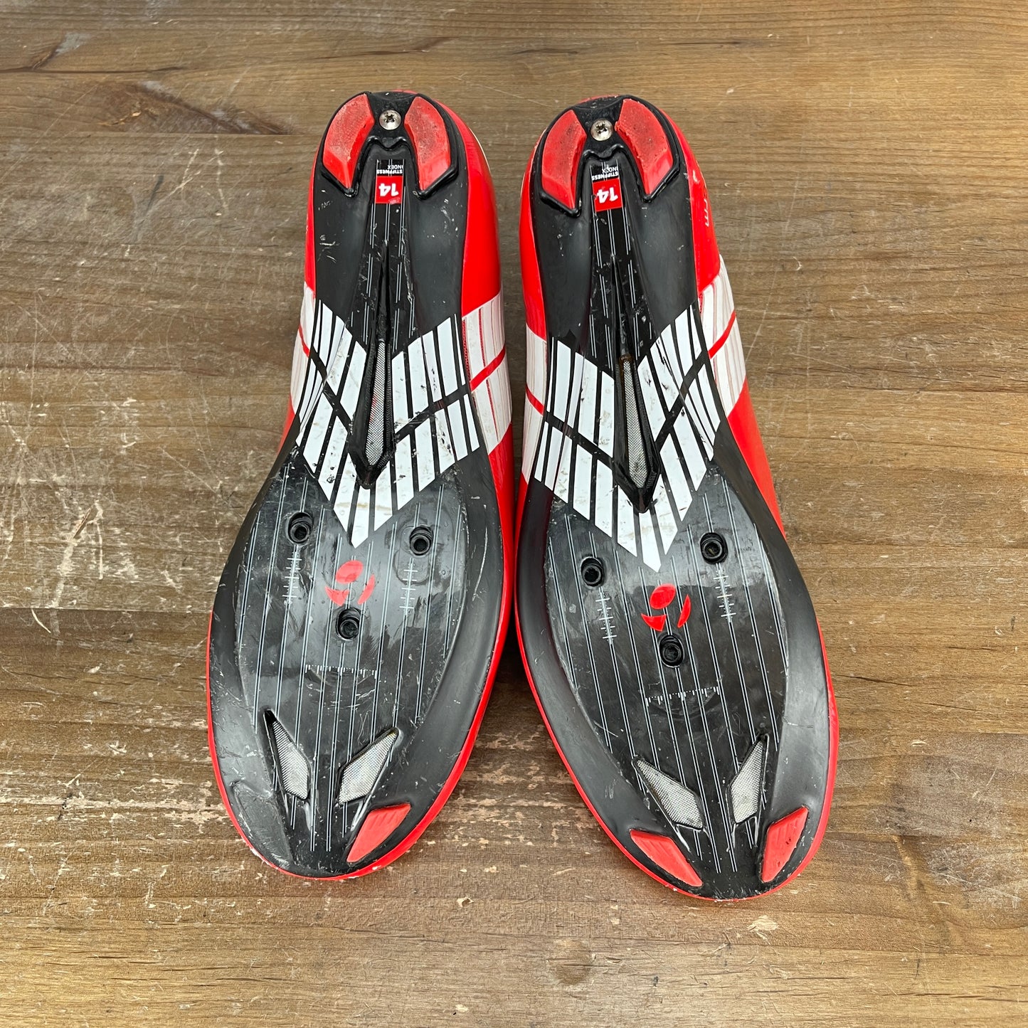 Bontrager XXX Road Size EU 43 US 10 3-Bolt Red Road Bike Cycling Shoes
