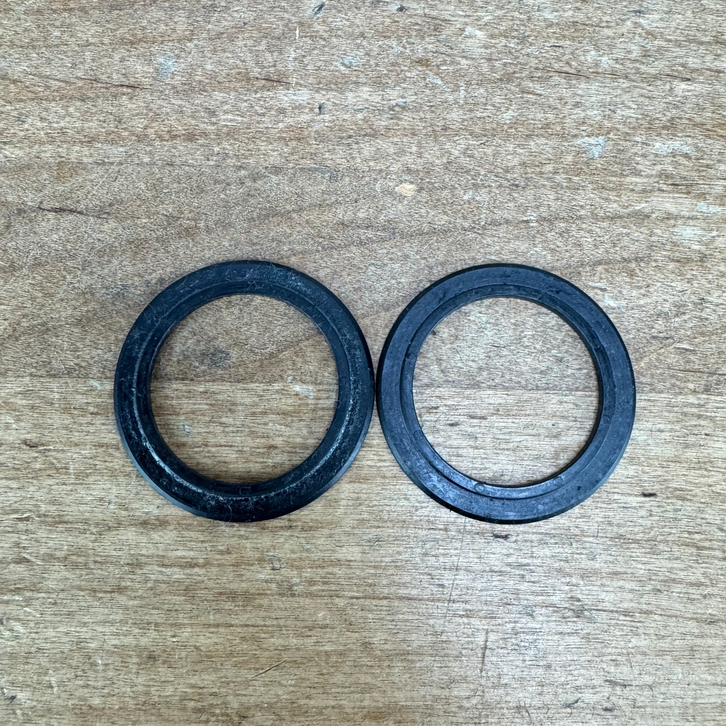 Low Mile! Ceramicspeed PF30 for 30mm Spindle Bike Bottom Bracket 117g