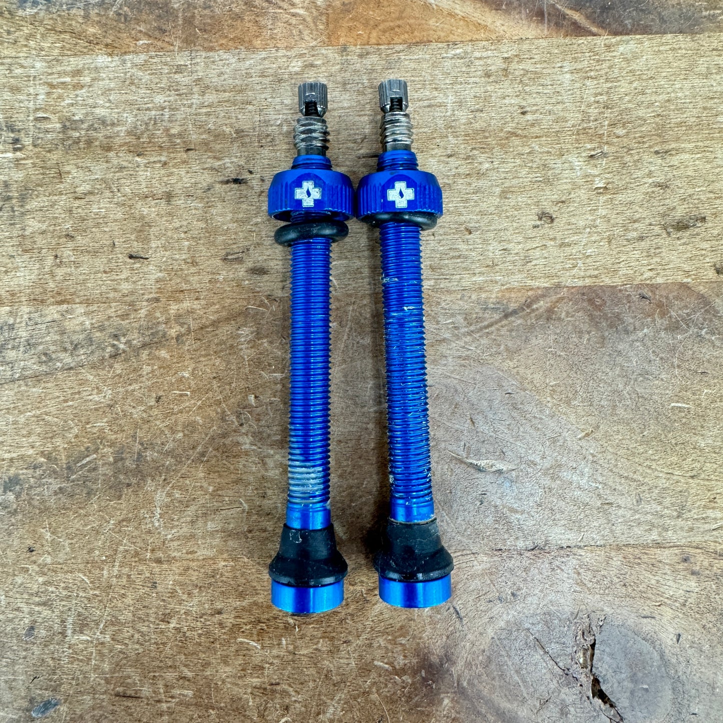 Muc-Off Blue 50mm Tubeless Valve Kit w/ Valve Core Tool 14g