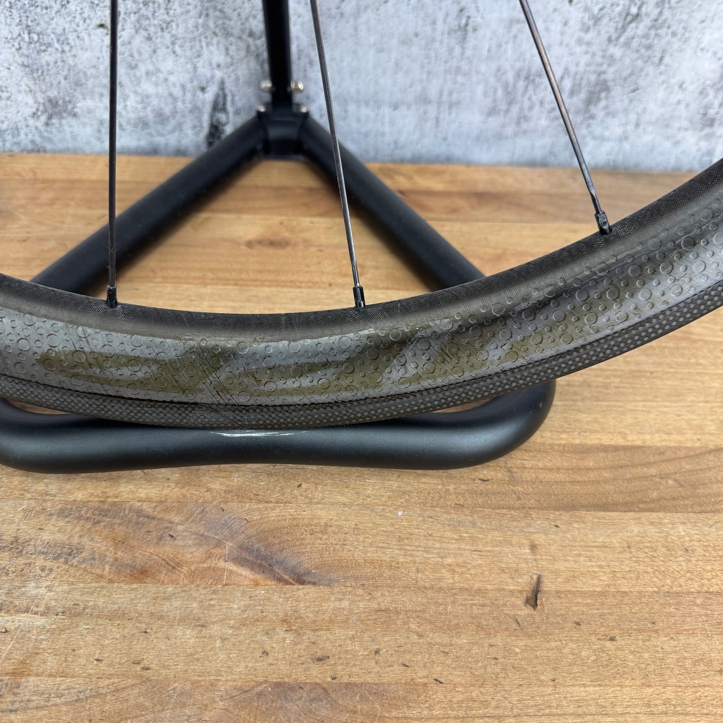 Mint! Zipp 303 Firecrest Carbon Clincher Front Wheel 700c Rim Brake 77 Hub 724g