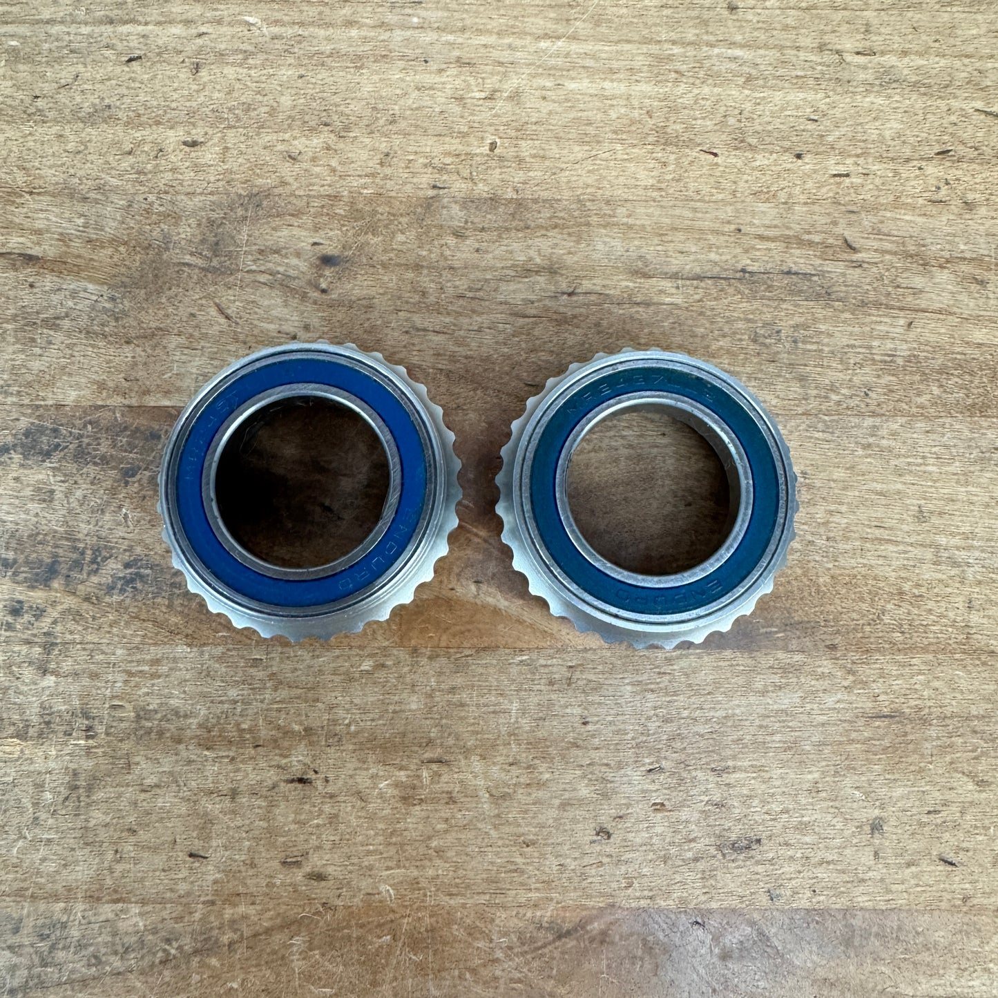 Low Mile! Rotor Track BSA English Threaded Bottom Bracket for 24mm Spindles 110g