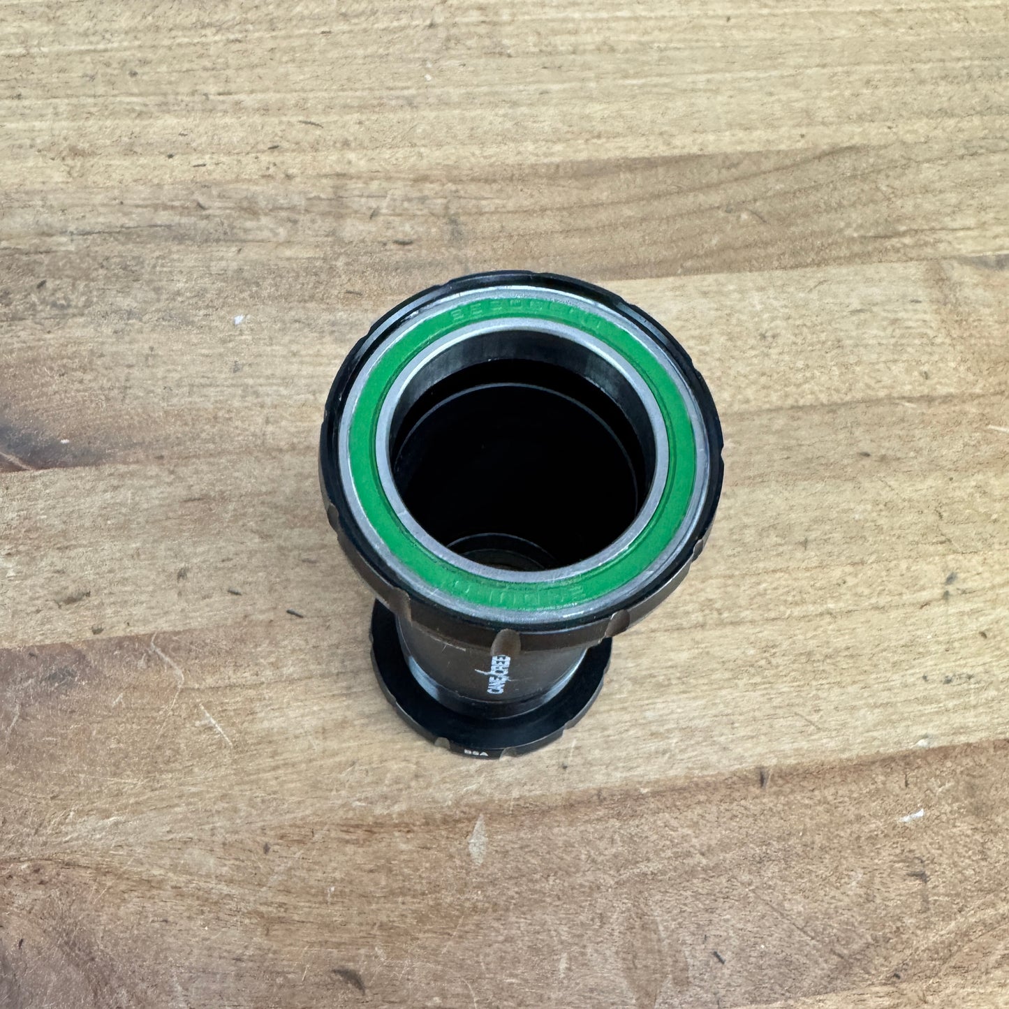 Low Mile! Cane Creek Hellbender 70 BSA English for 30mm Spindles Bottom Bracket