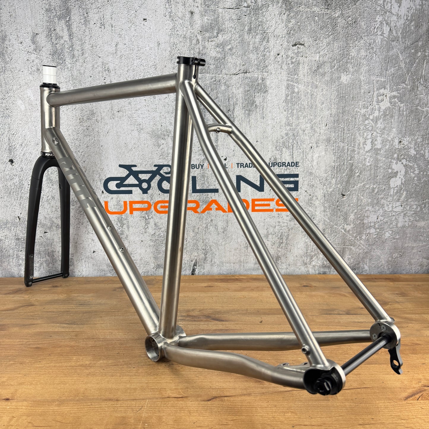 Low Mile! 2024 Ritte SaTyr 56cm Titanium Disc Enve Chris King Frameset 700c 2260g