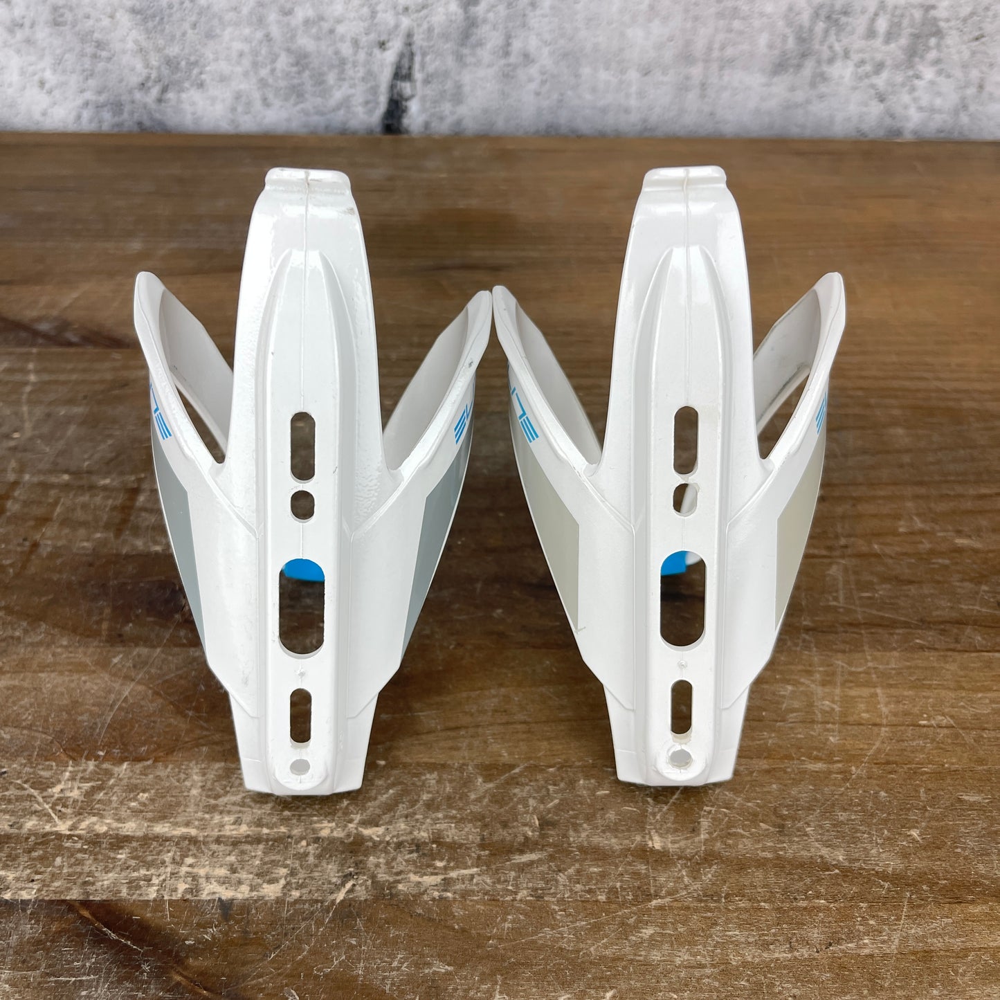 Pair Elite Custom Race Cycling Water Bottle Cages 89g