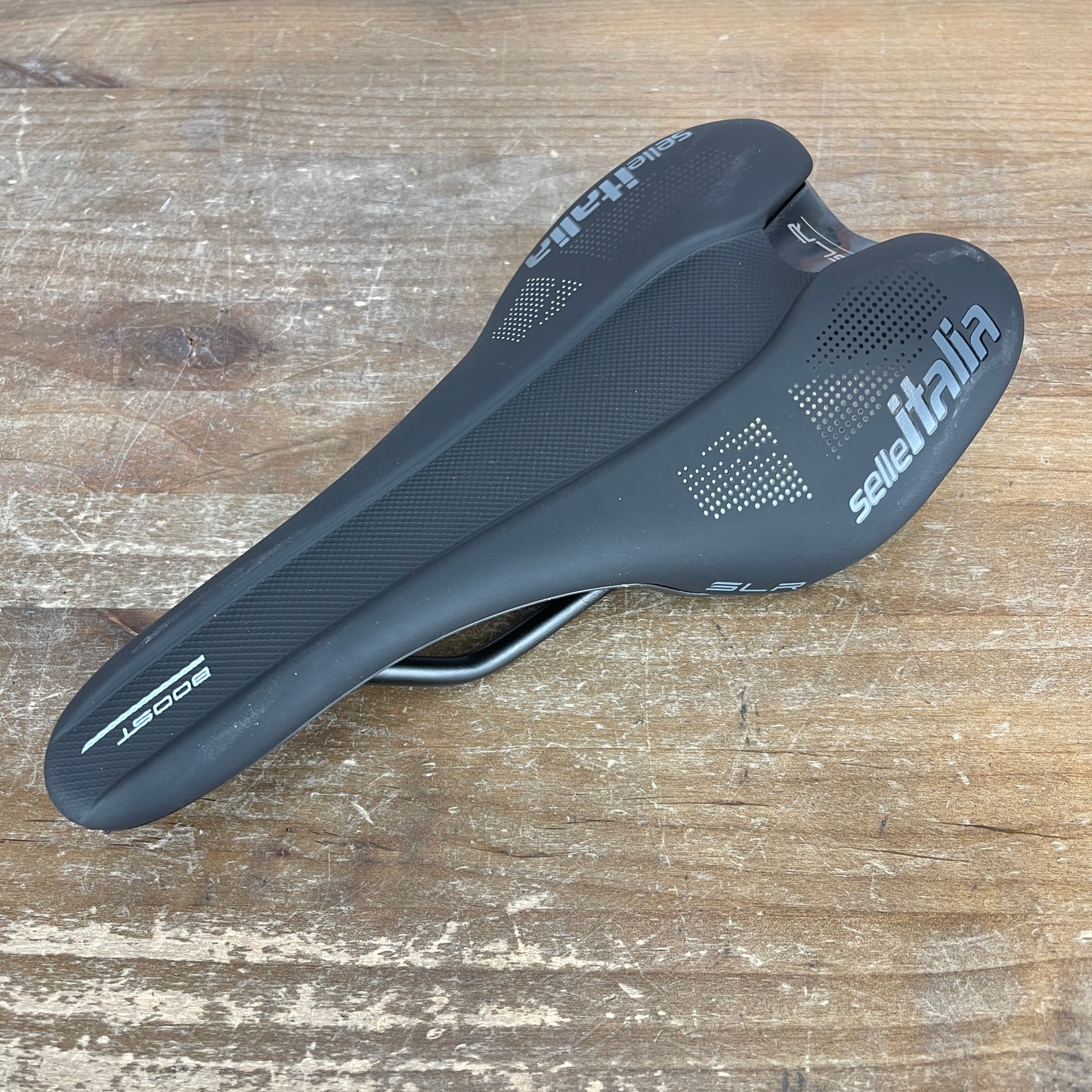New Takeoff! Selle Italia SLR Boost Superflow 7x7mm Manganese Rails 130mm Saddle