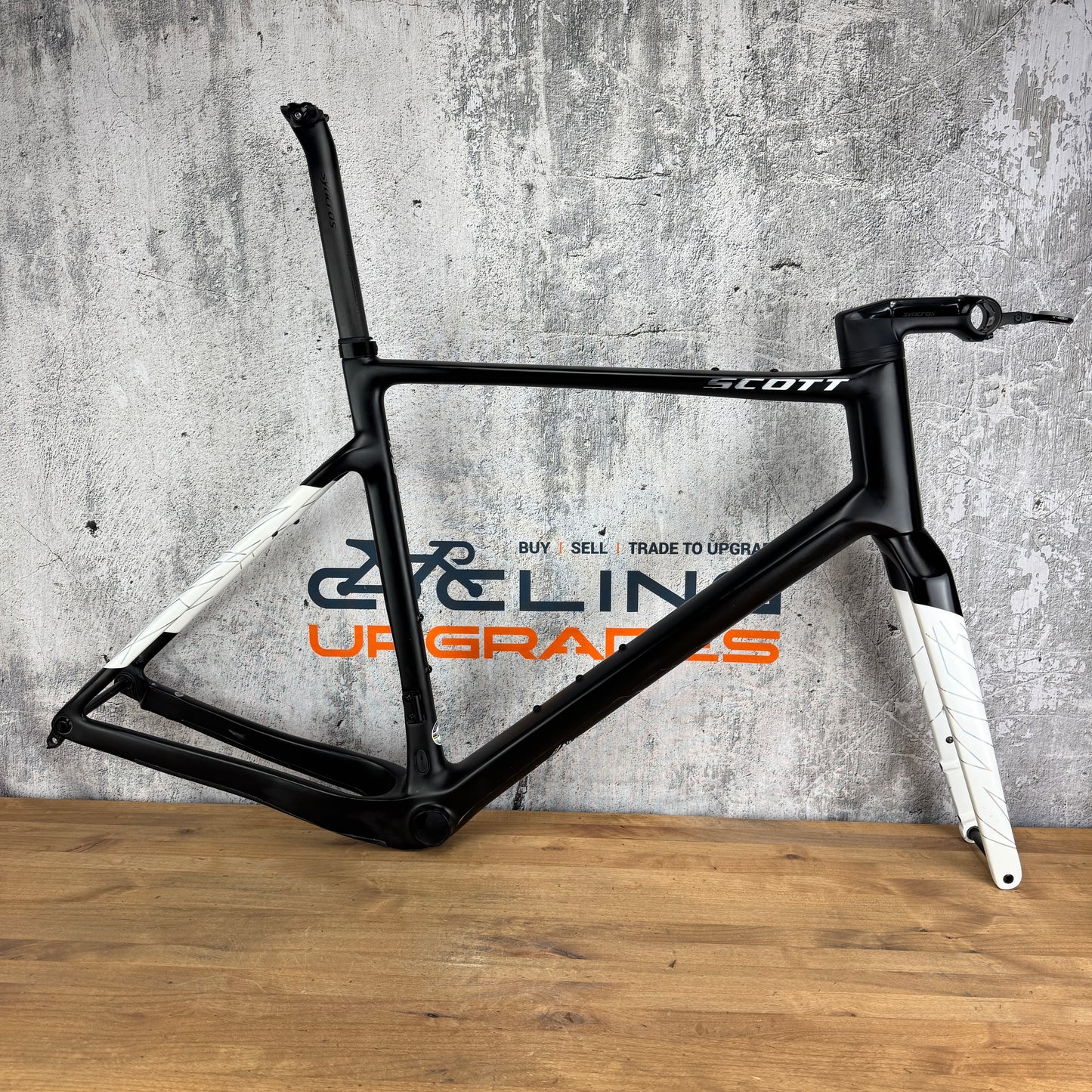 2022 Scott Addict Gravel XL 58cm Carbon Disc Brake Frameset 700c 2283g